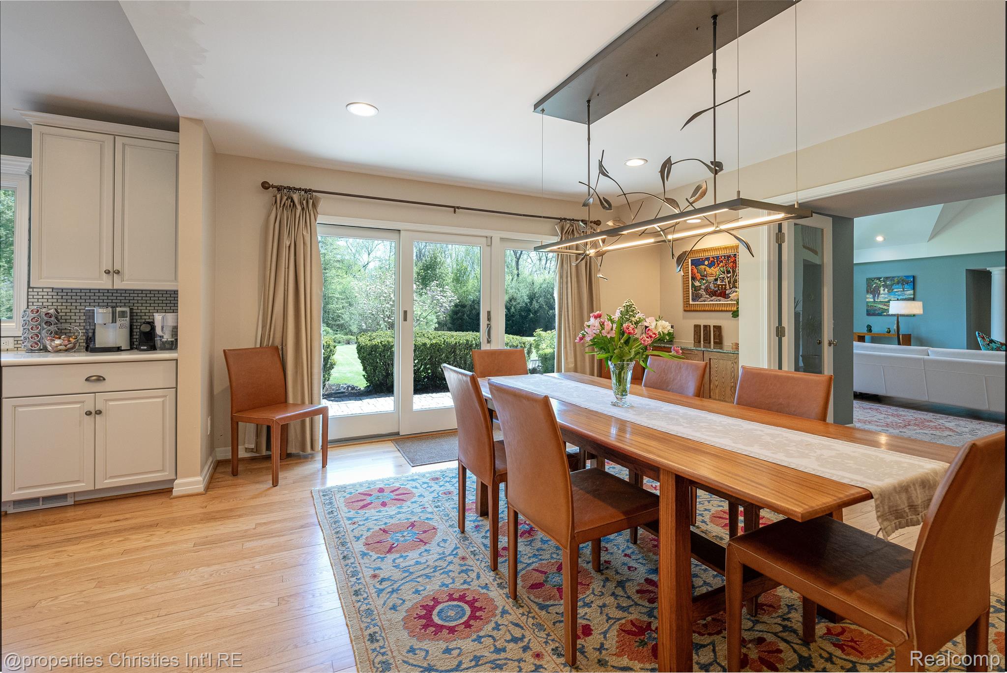 116 ENDICOTT Road