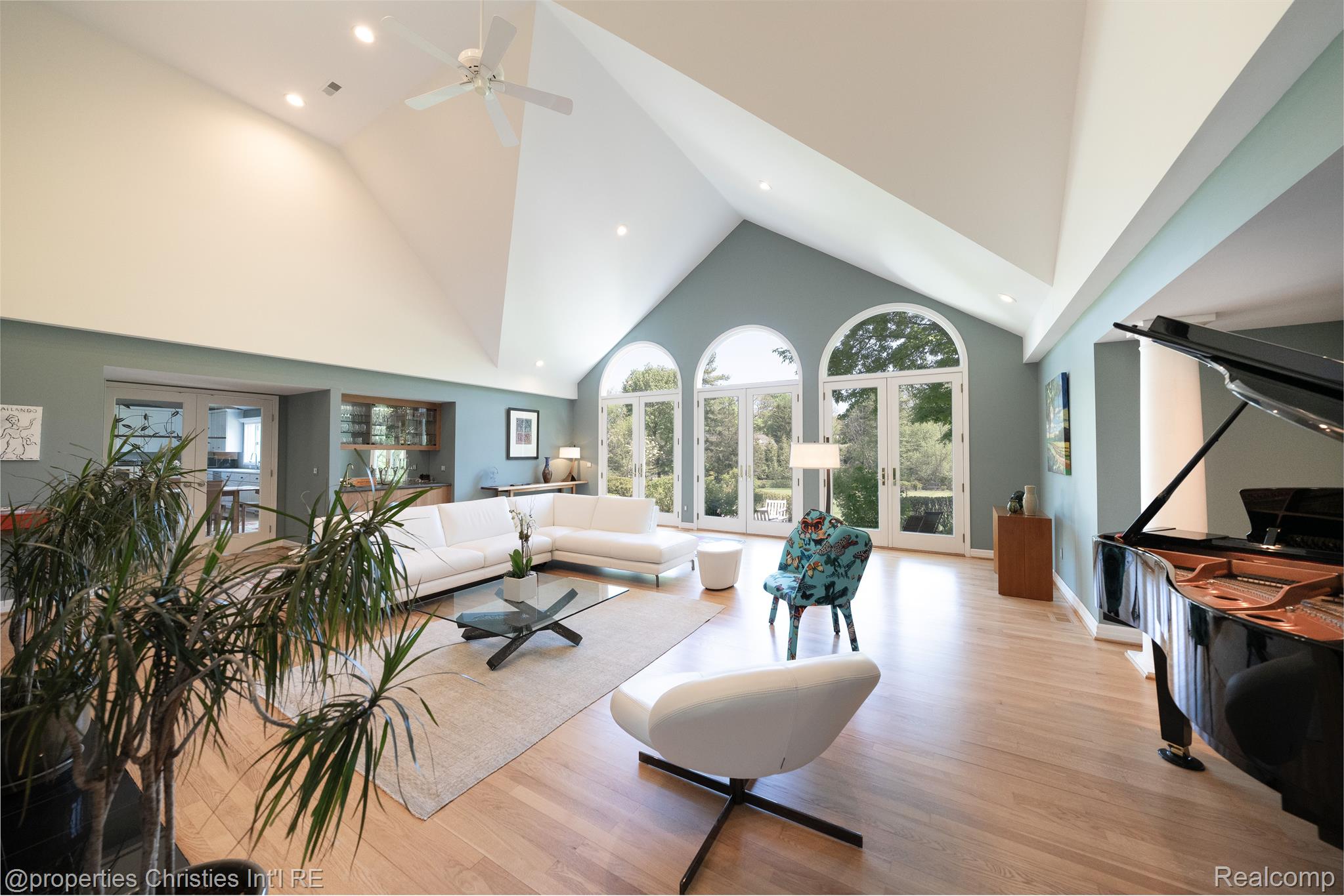 116 ENDICOTT Road