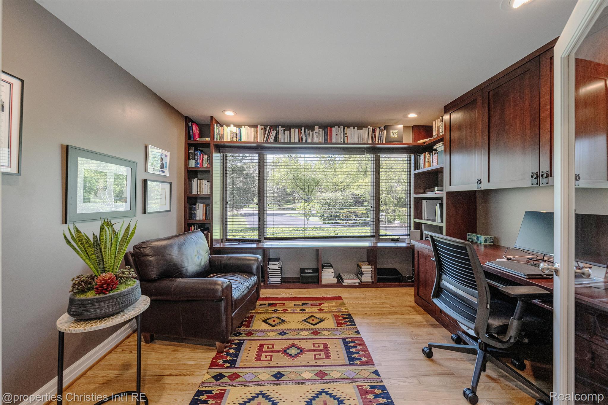 116 ENDICOTT Road