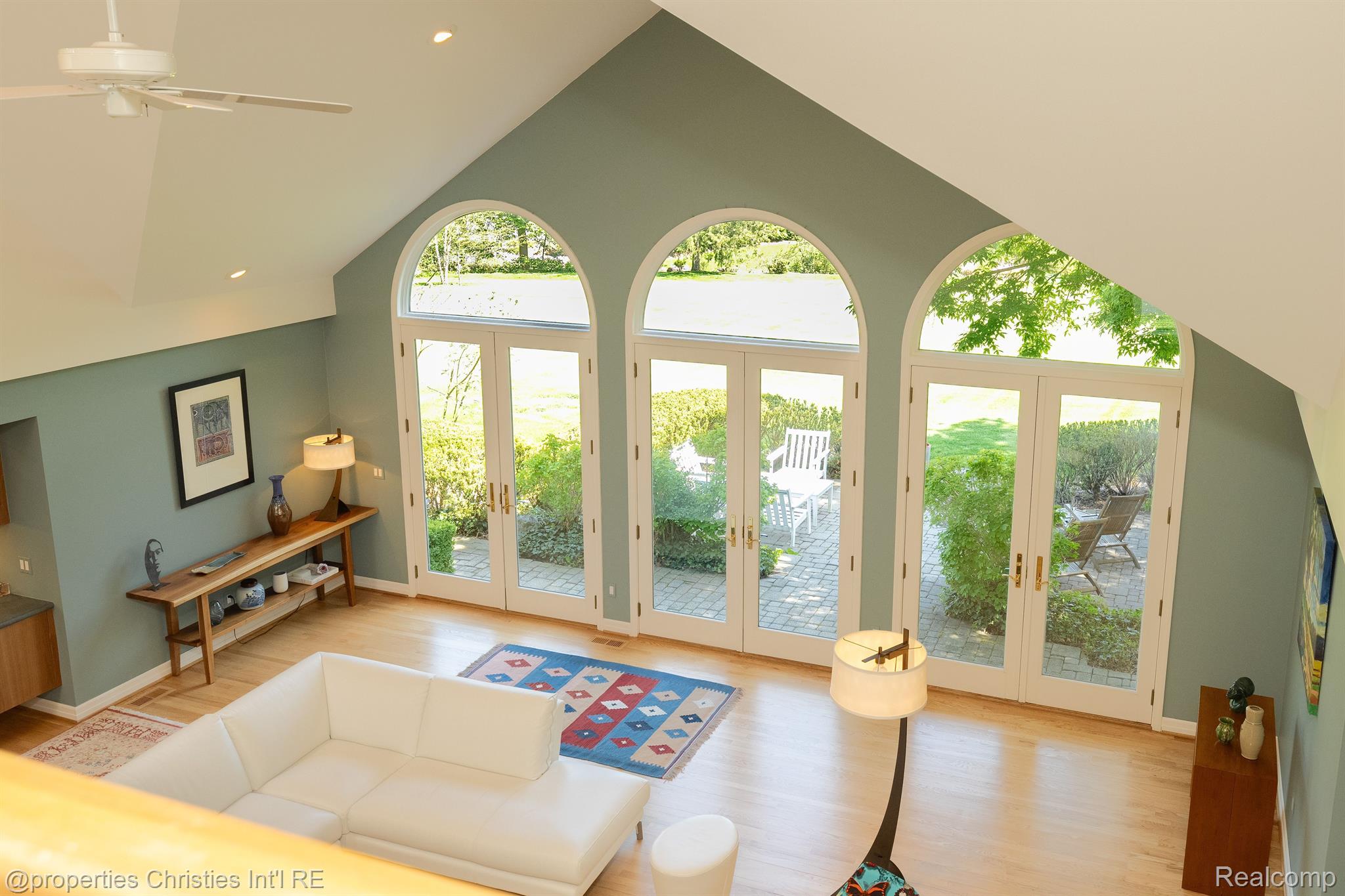 116 ENDICOTT Road