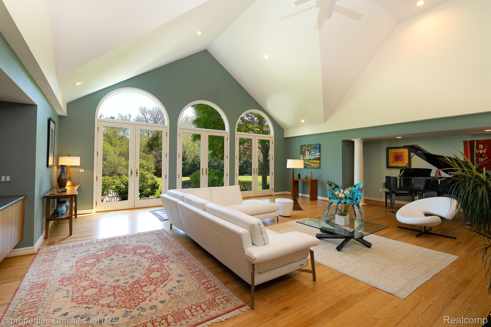 116 ENDICOTT Road