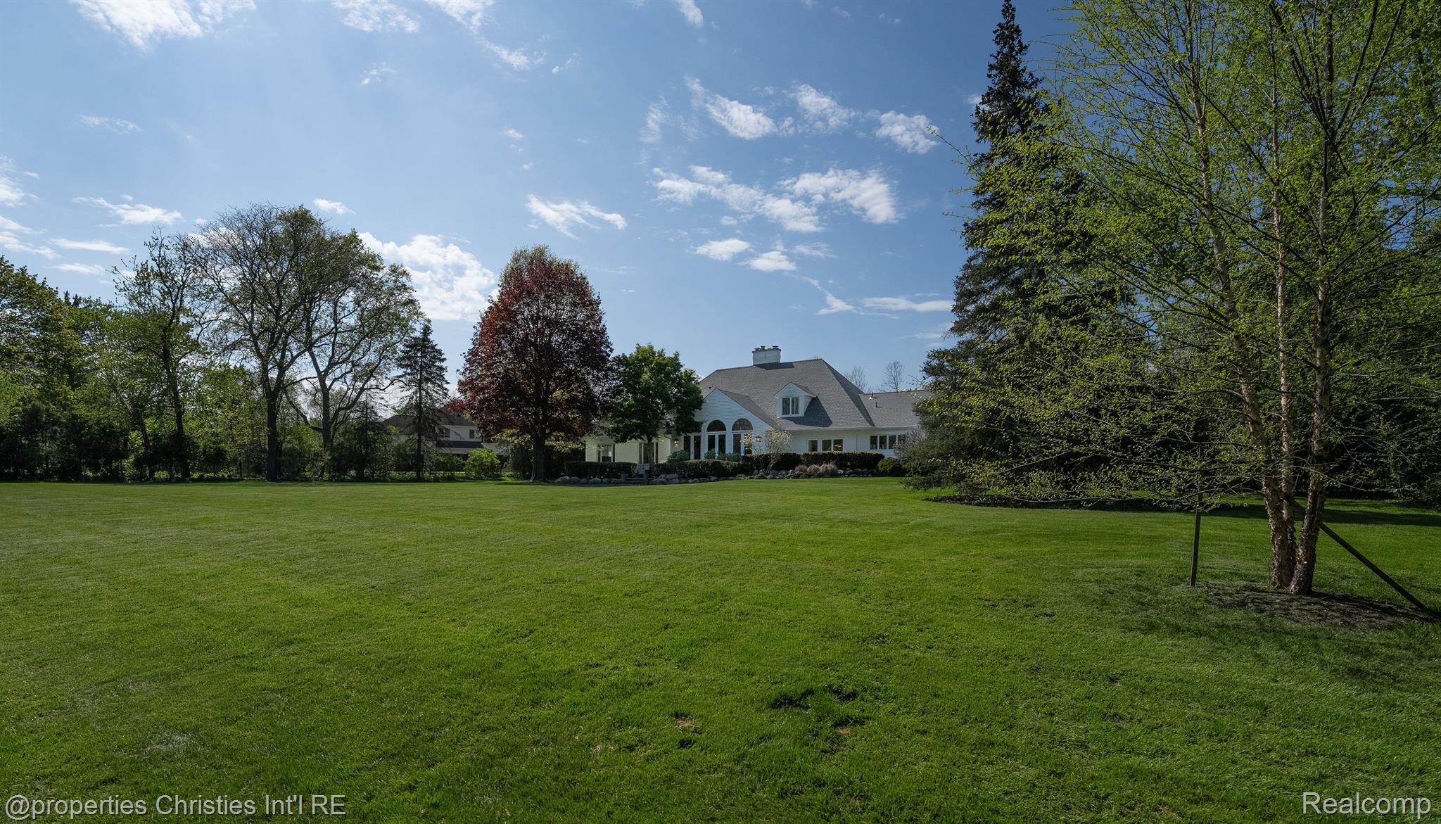 116 ENDICOTT Road