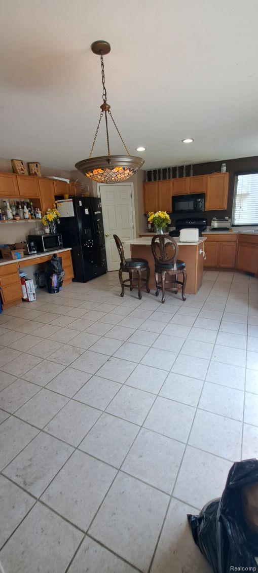 43275 POND BLUFF Drive