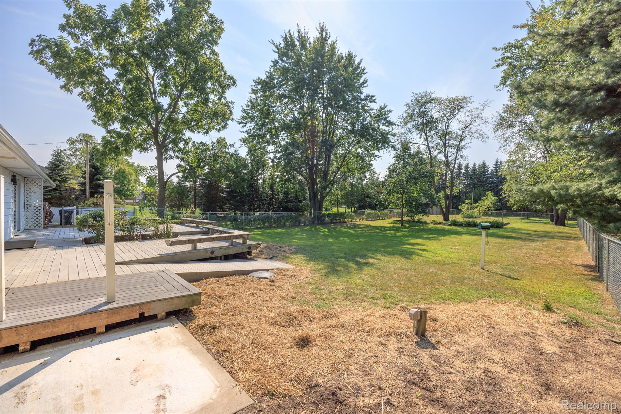 24633 DINSER Drive