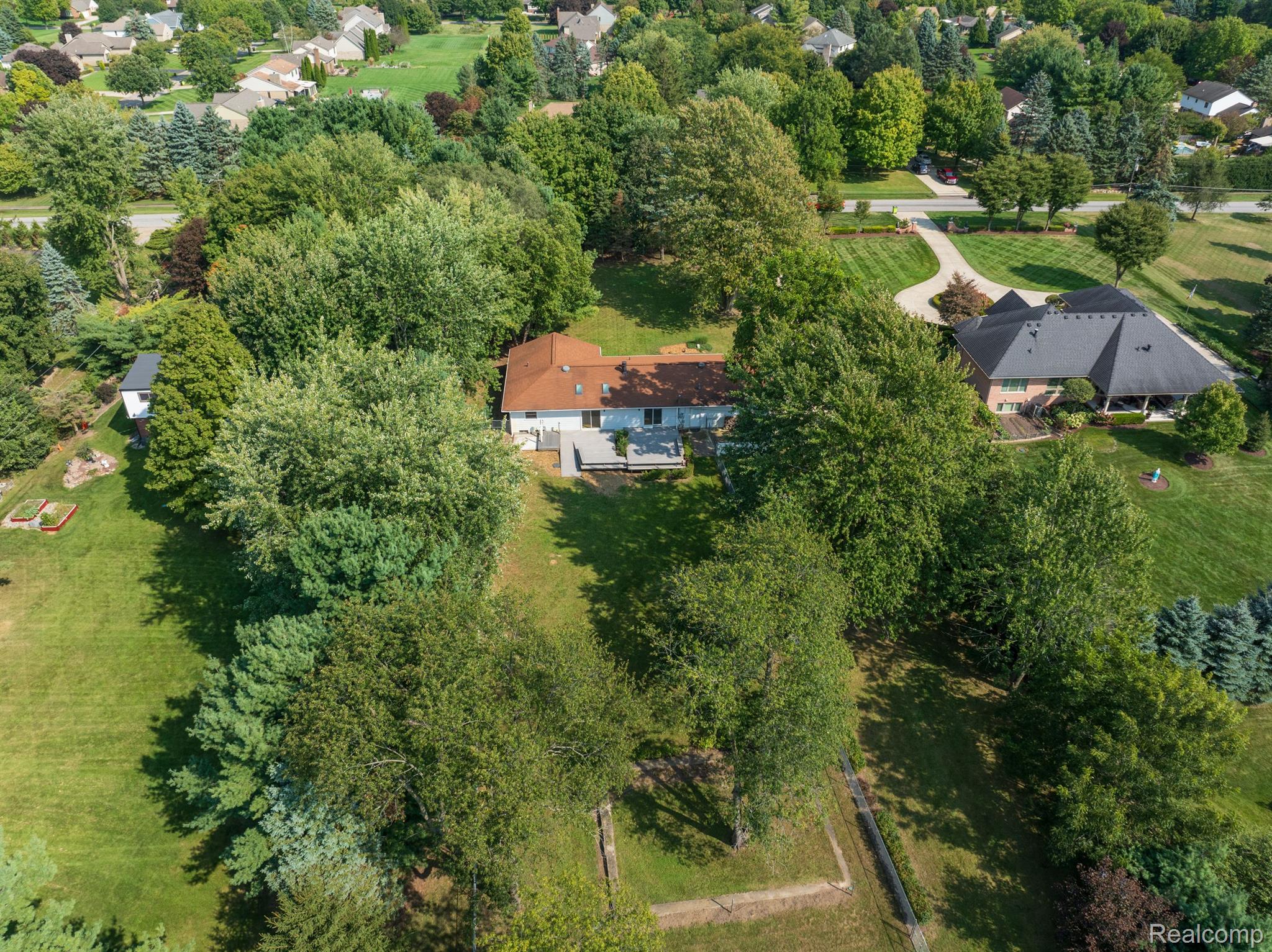 24633 DINSER Drive