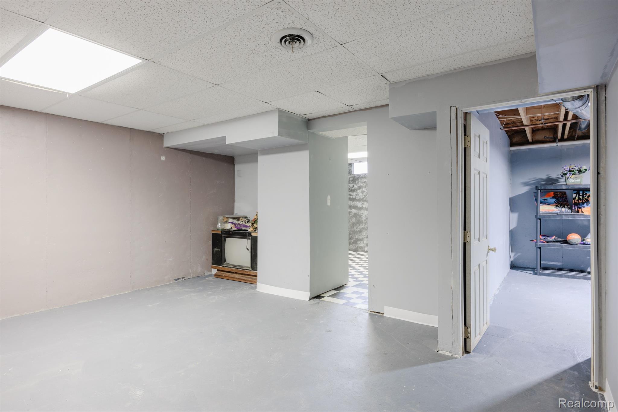 15218 Elwell Road Road