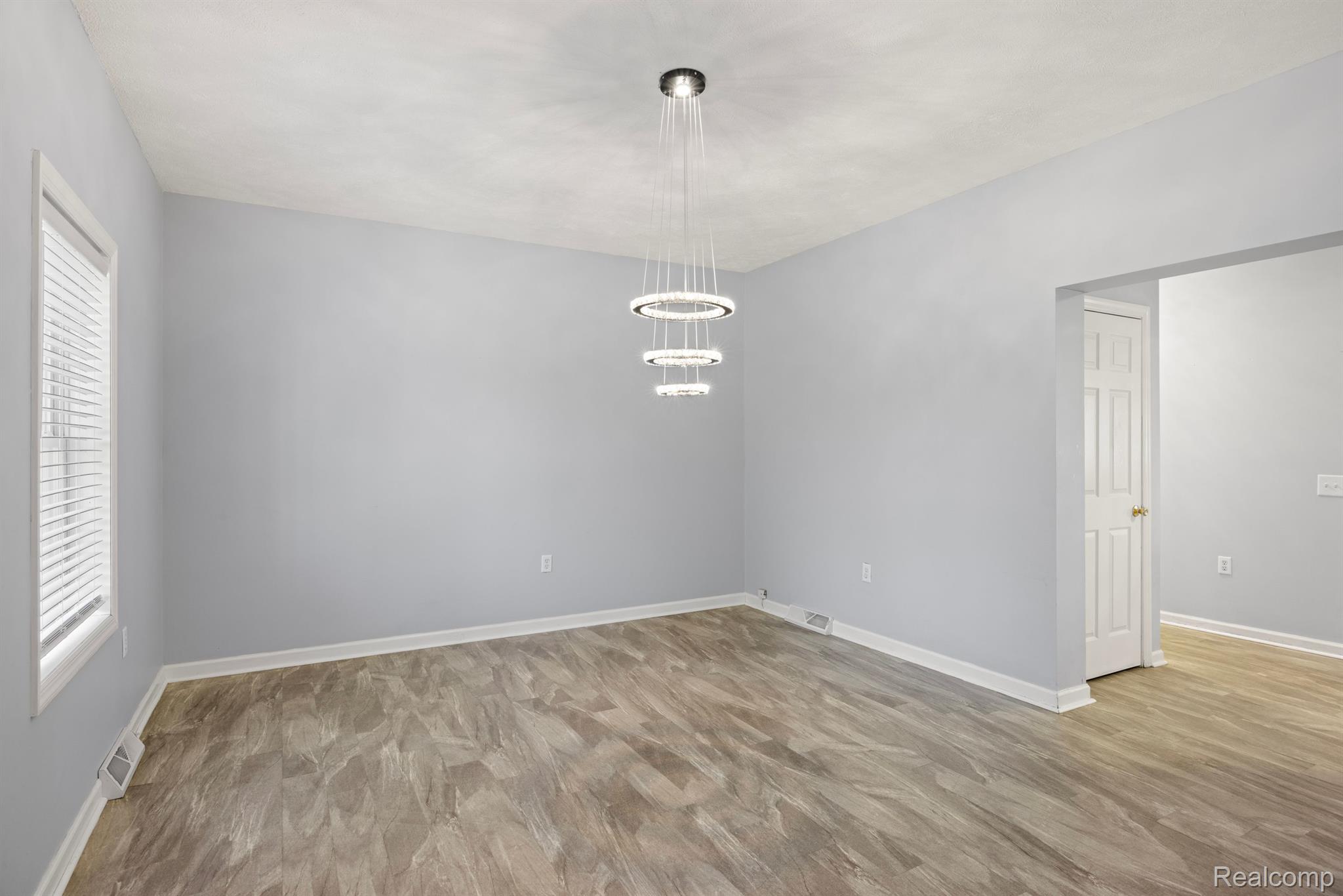 15218 Elwell Road Road