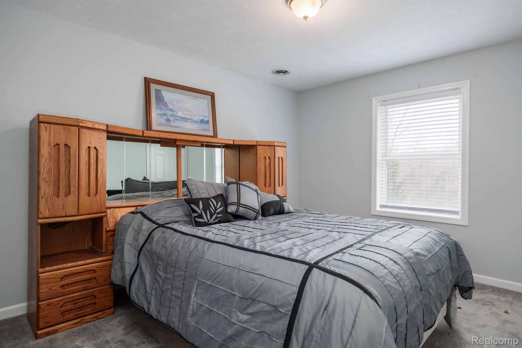 15218 Elwell Road Road