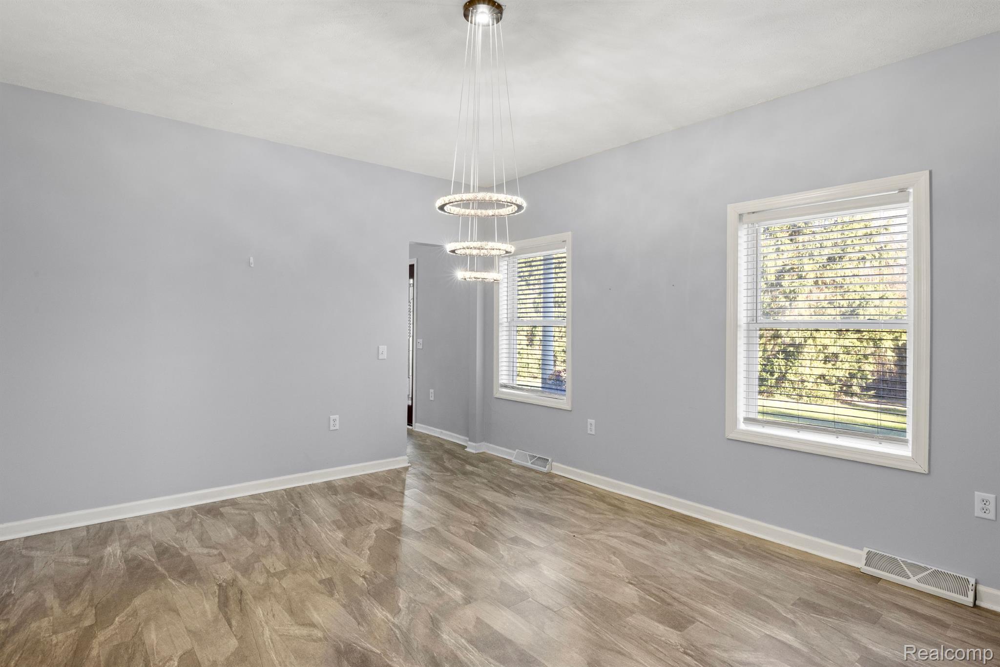 15218 Elwell Road Road