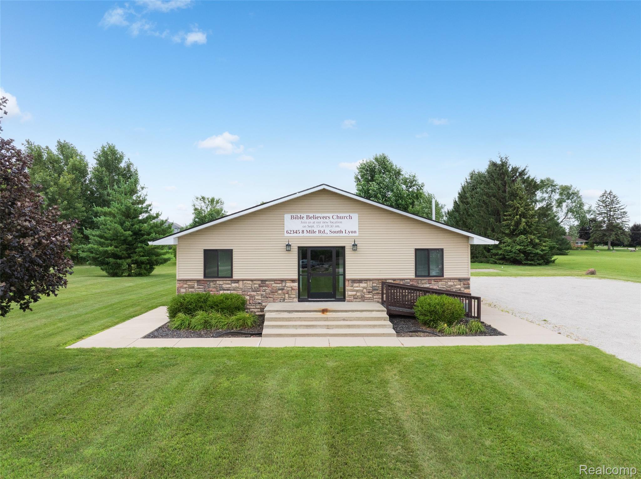 52909 10 Mile Road