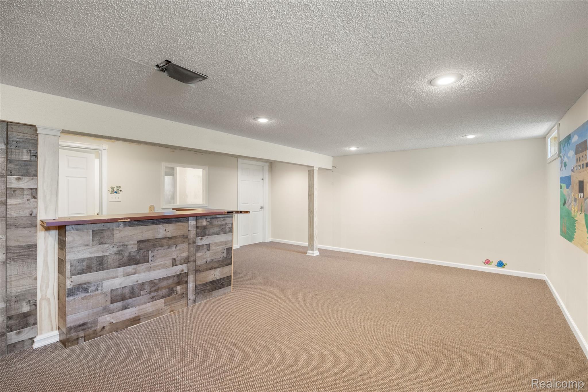 52909 10 Mile Road