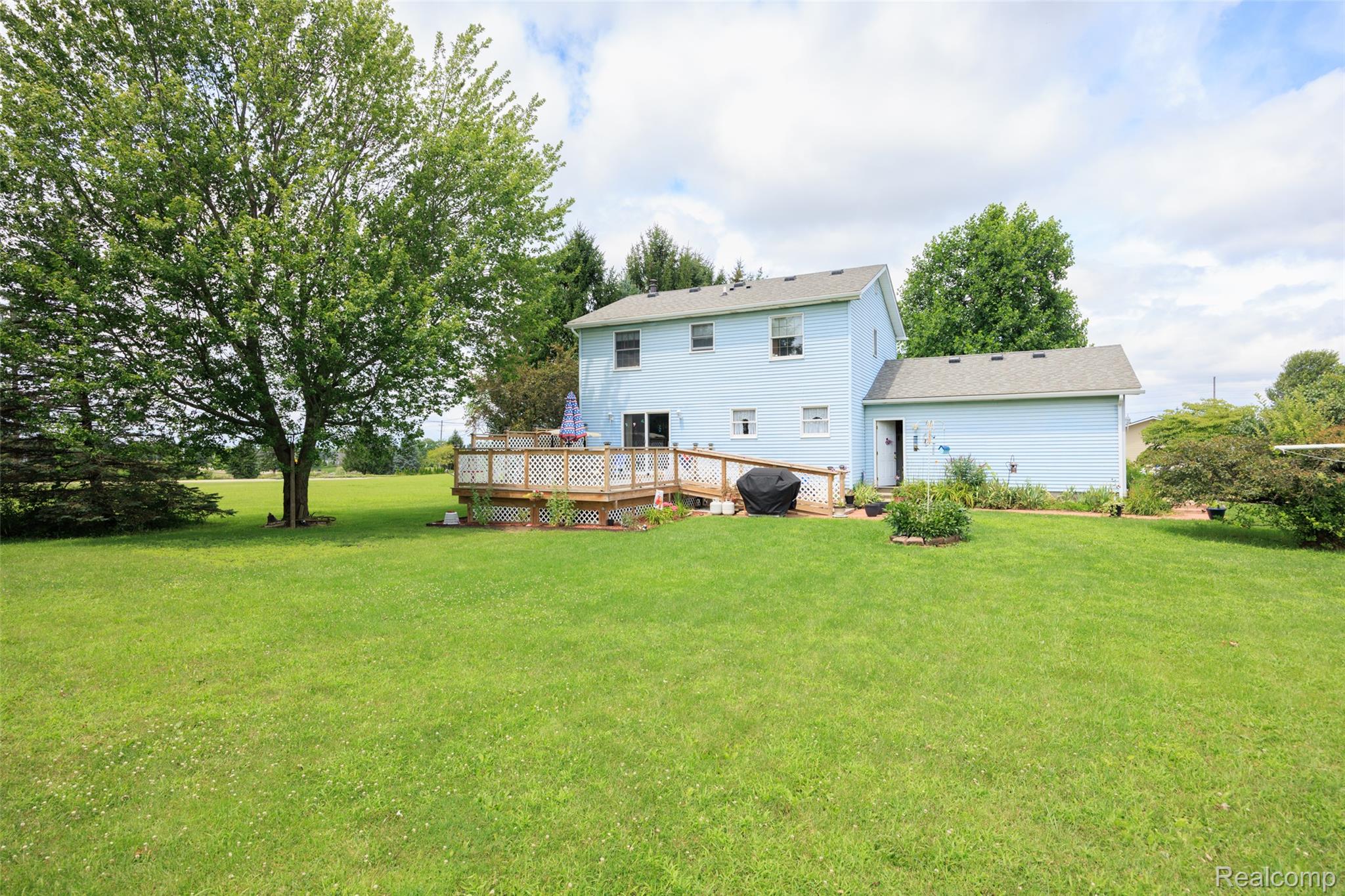 52909 10 Mile Road