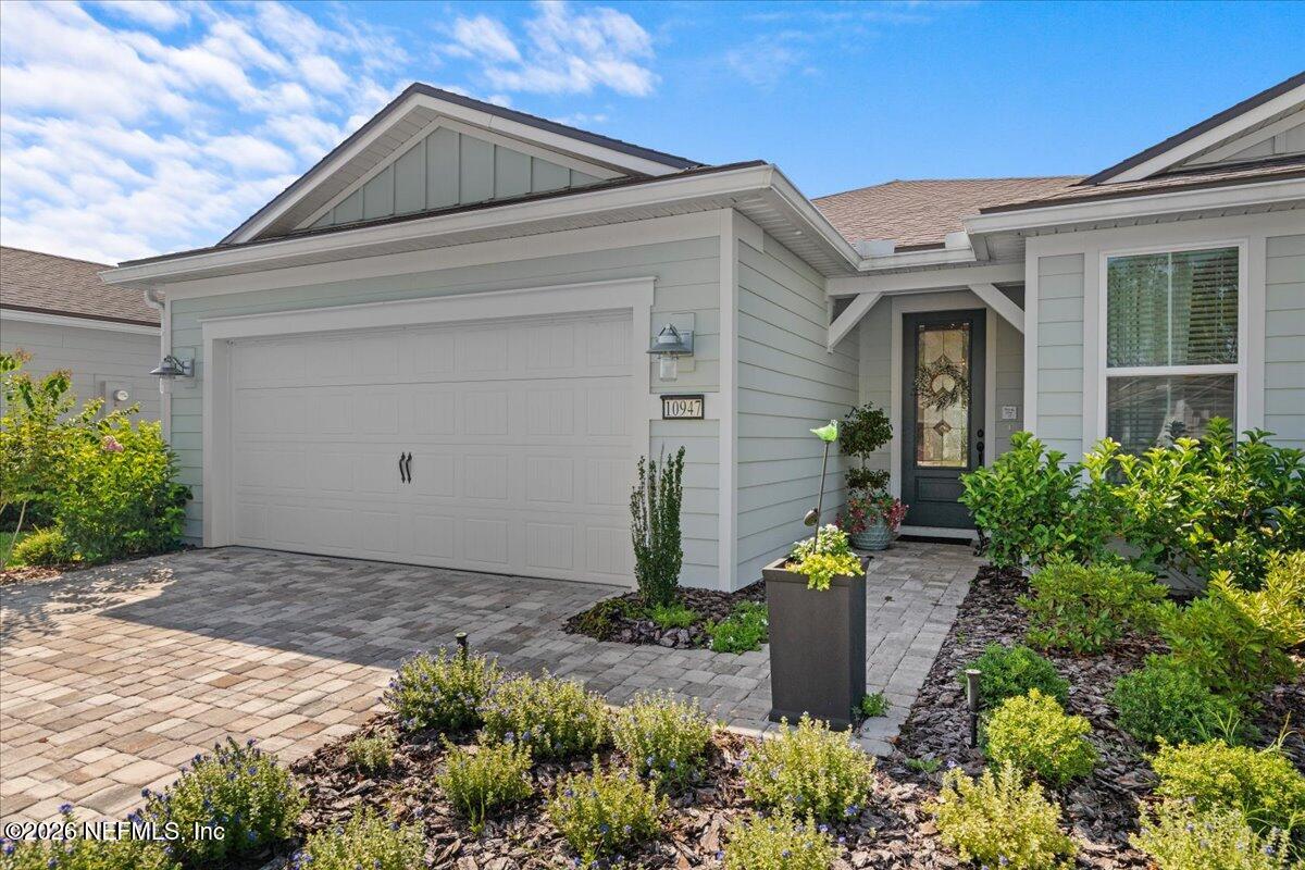 10947 TOWN VIEW Drive