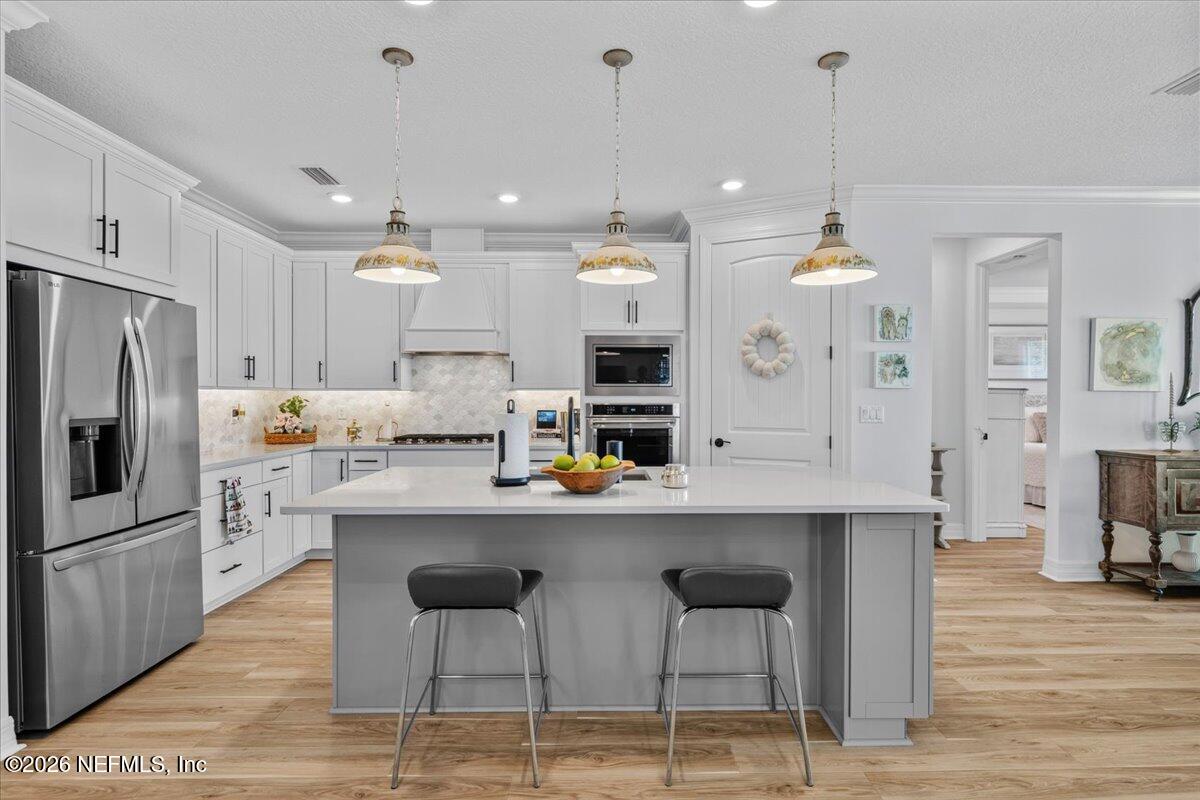 10947 TOWN VIEW Drive