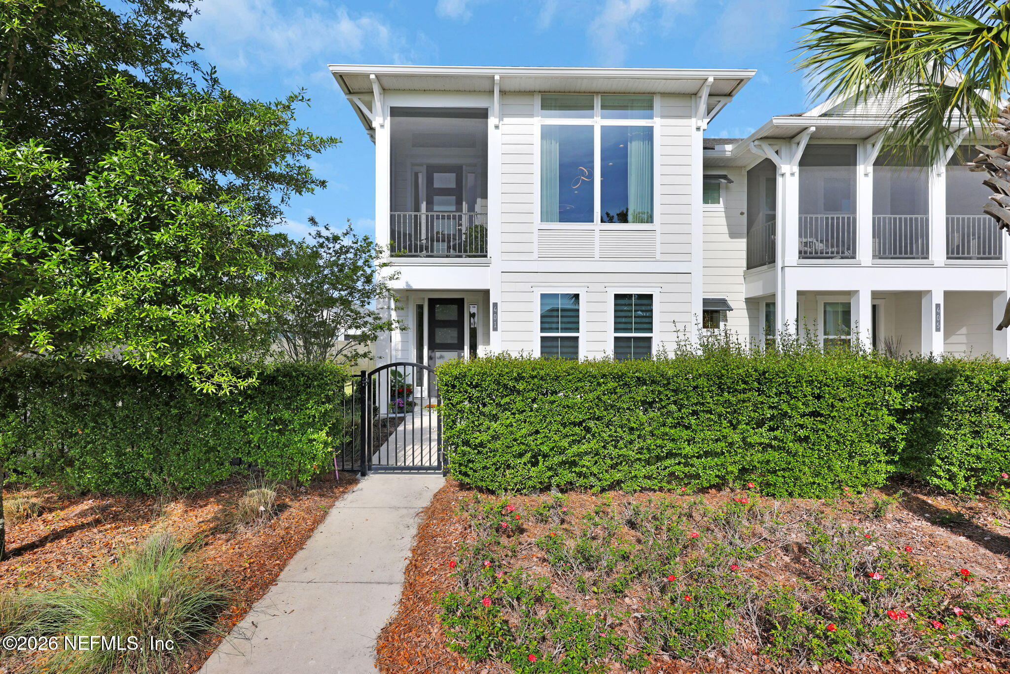 401 CRESTVIEW Drive