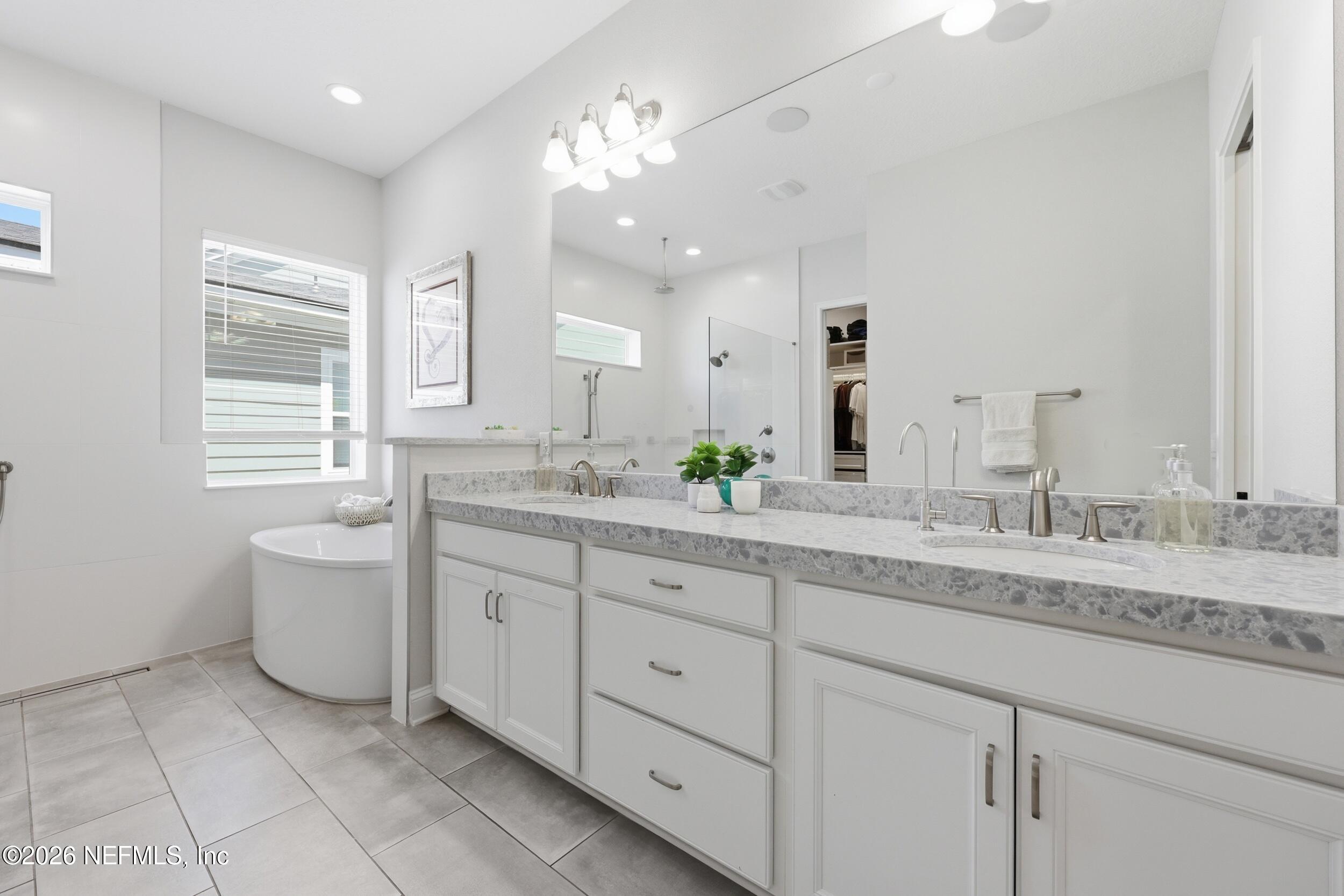 659 SEAGROVE Drive
