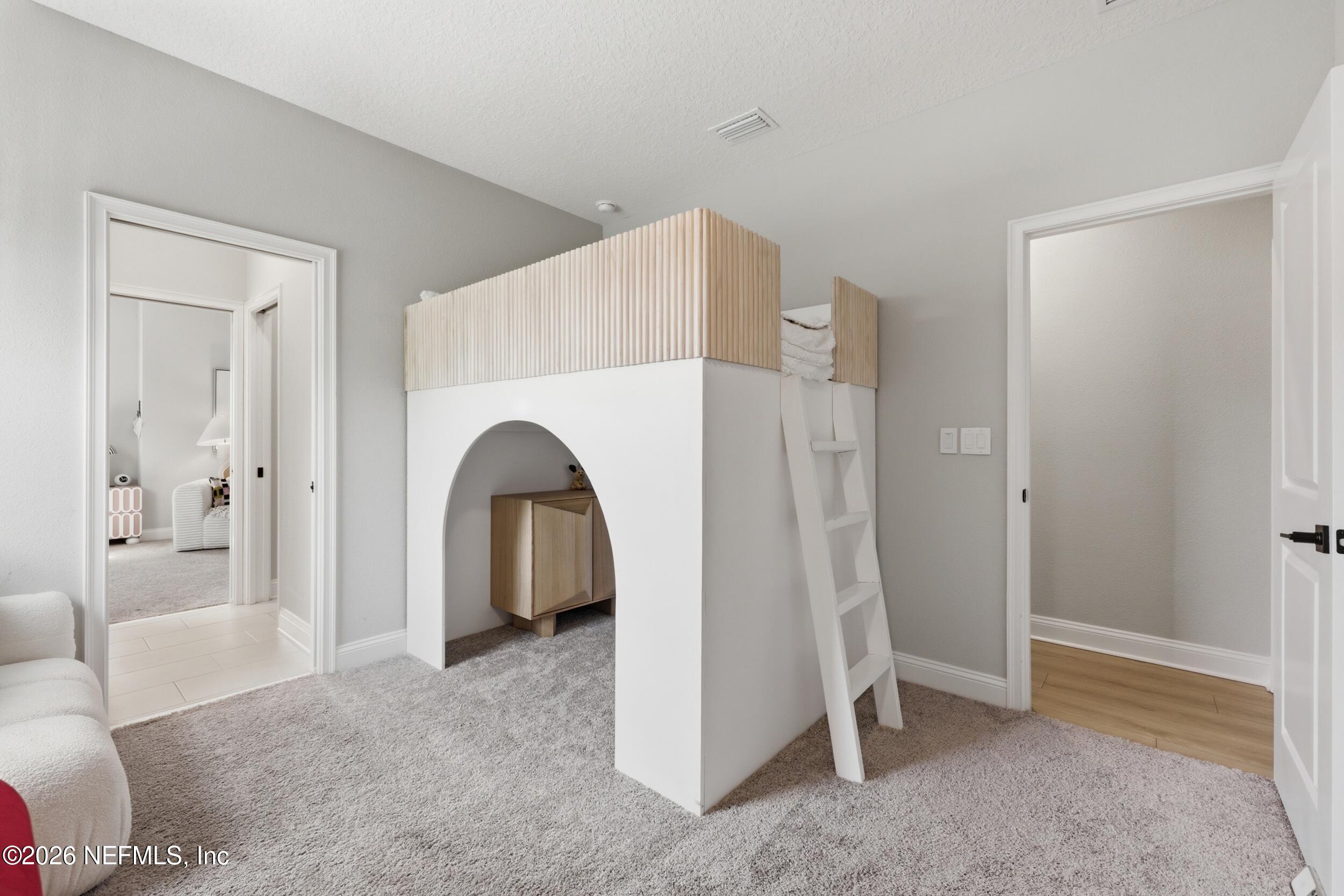 659 SEAGROVE Drive
