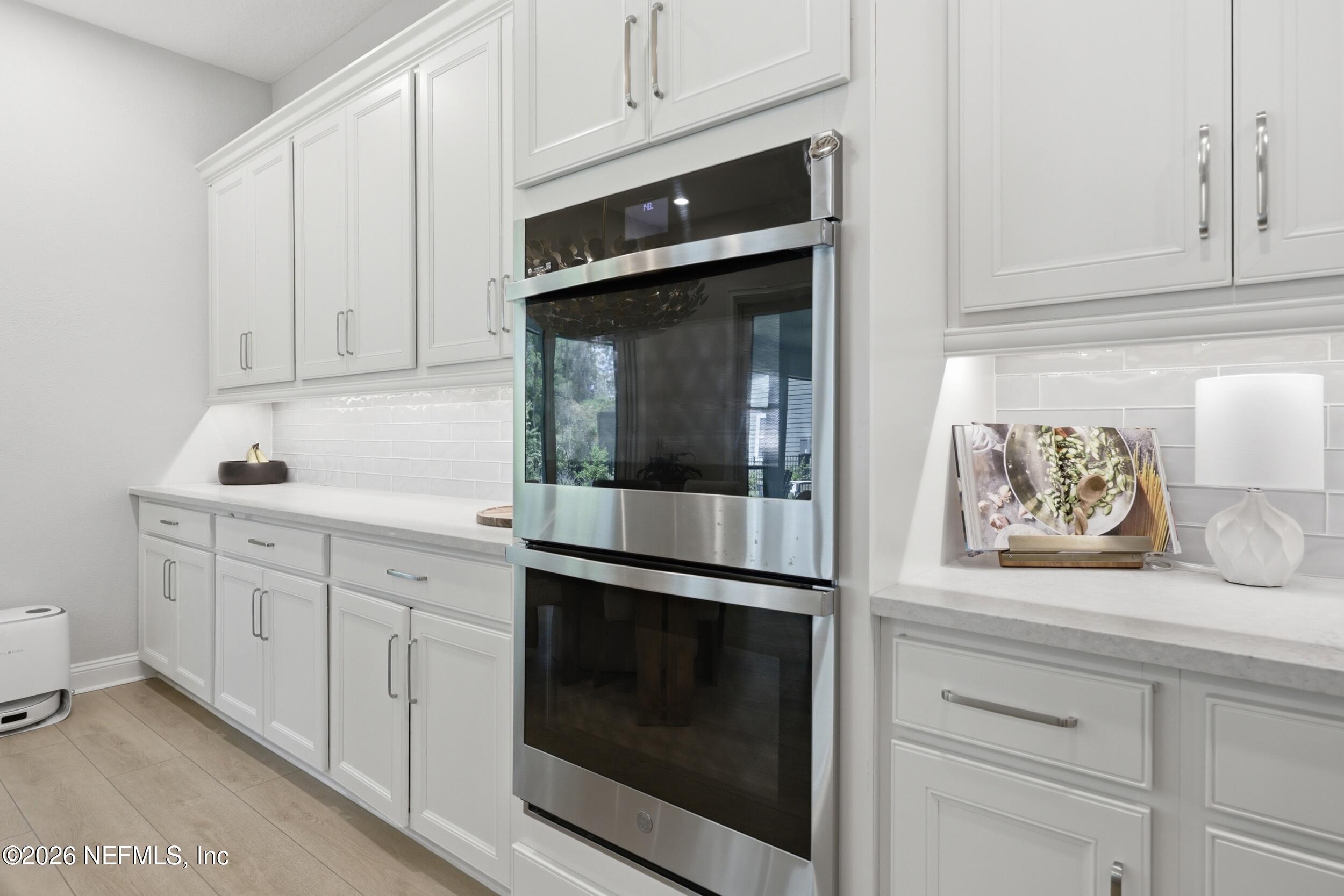 659 SEAGROVE Drive