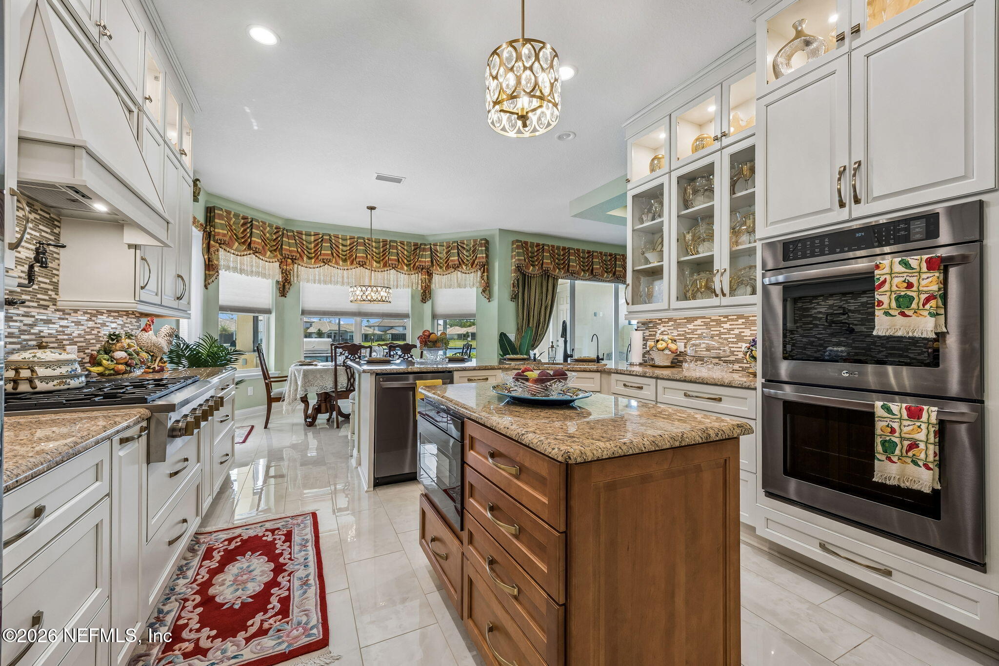 2852 CASSIA Lane