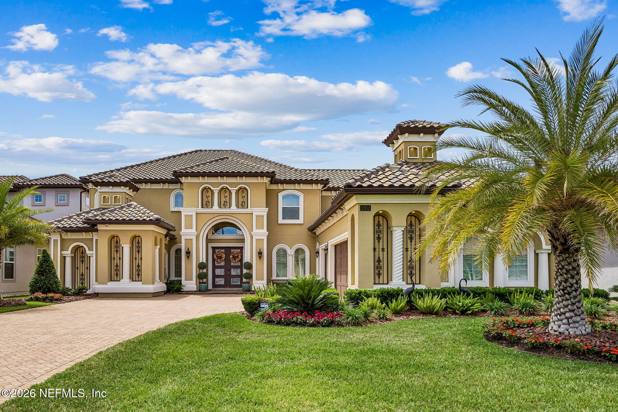 2852 CASSIA Lane