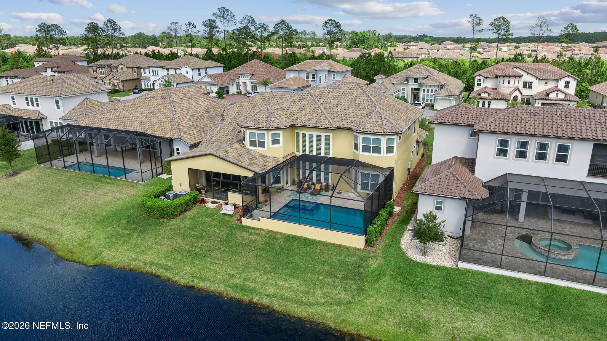 2852 CASSIA Lane