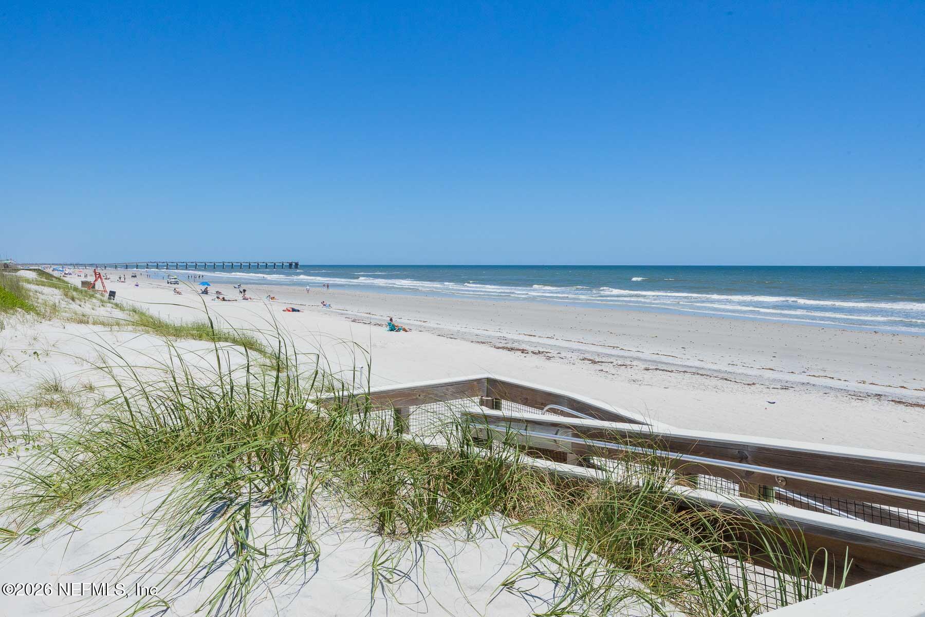 117 SEA GROVE Lane