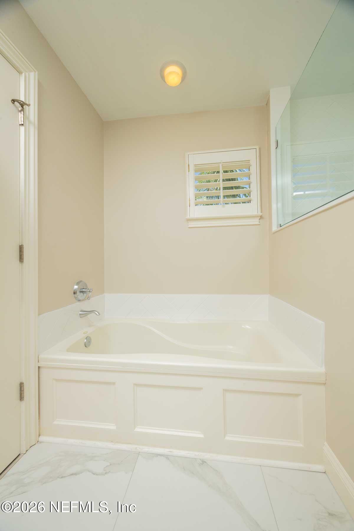 117 SEA GROVE Lane