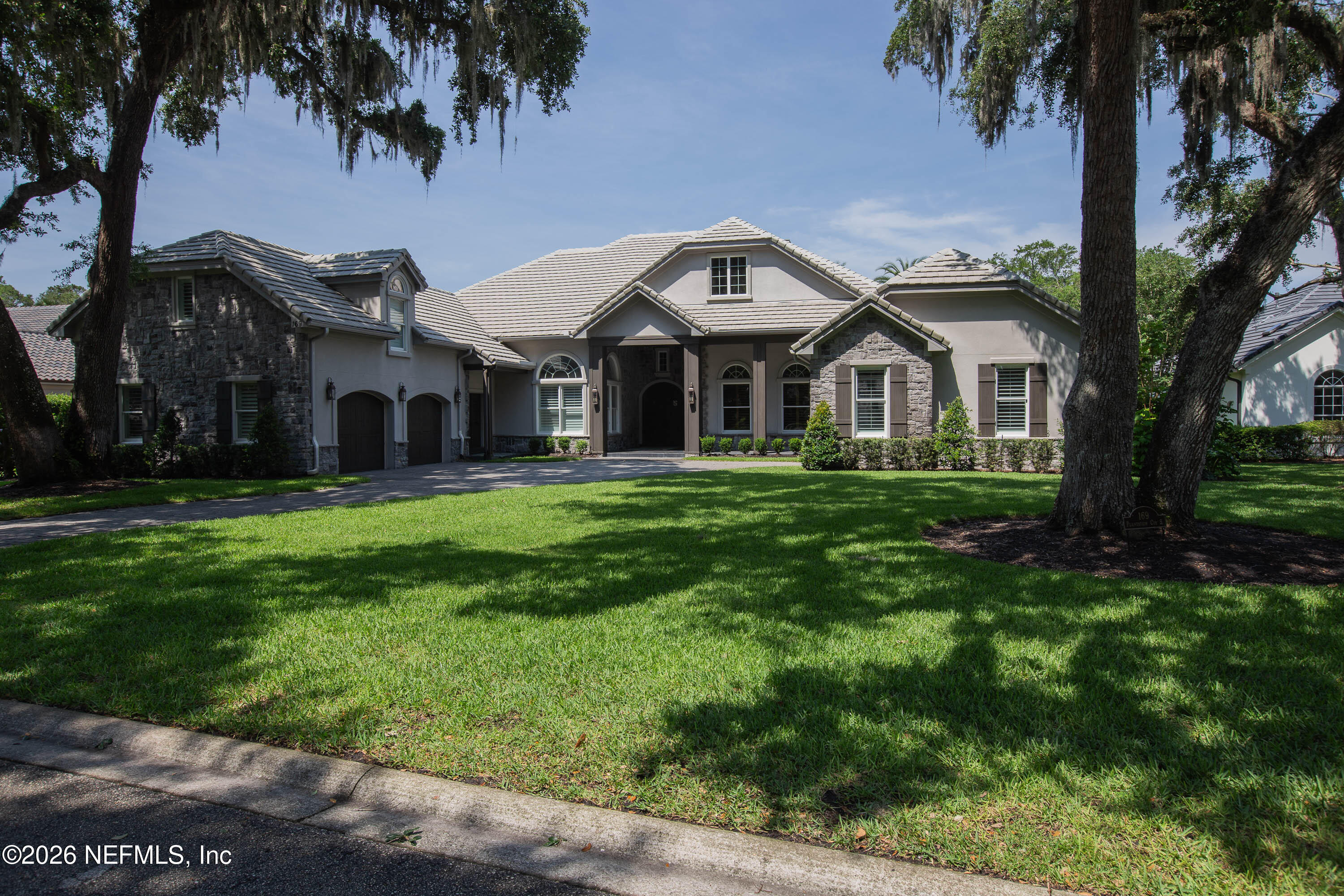 169 PLANTATION Circle S