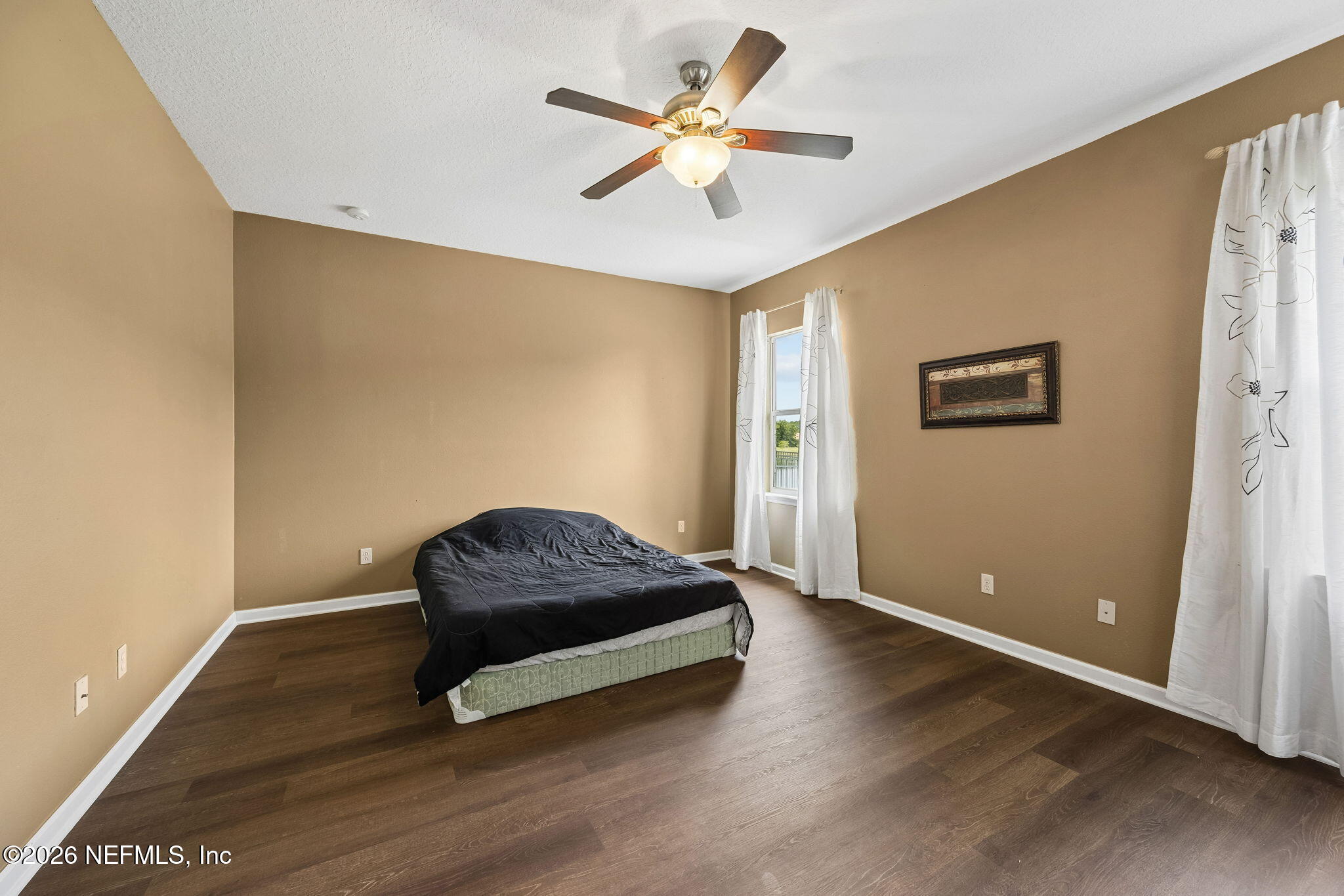 5907 WIND CAVE Lane
