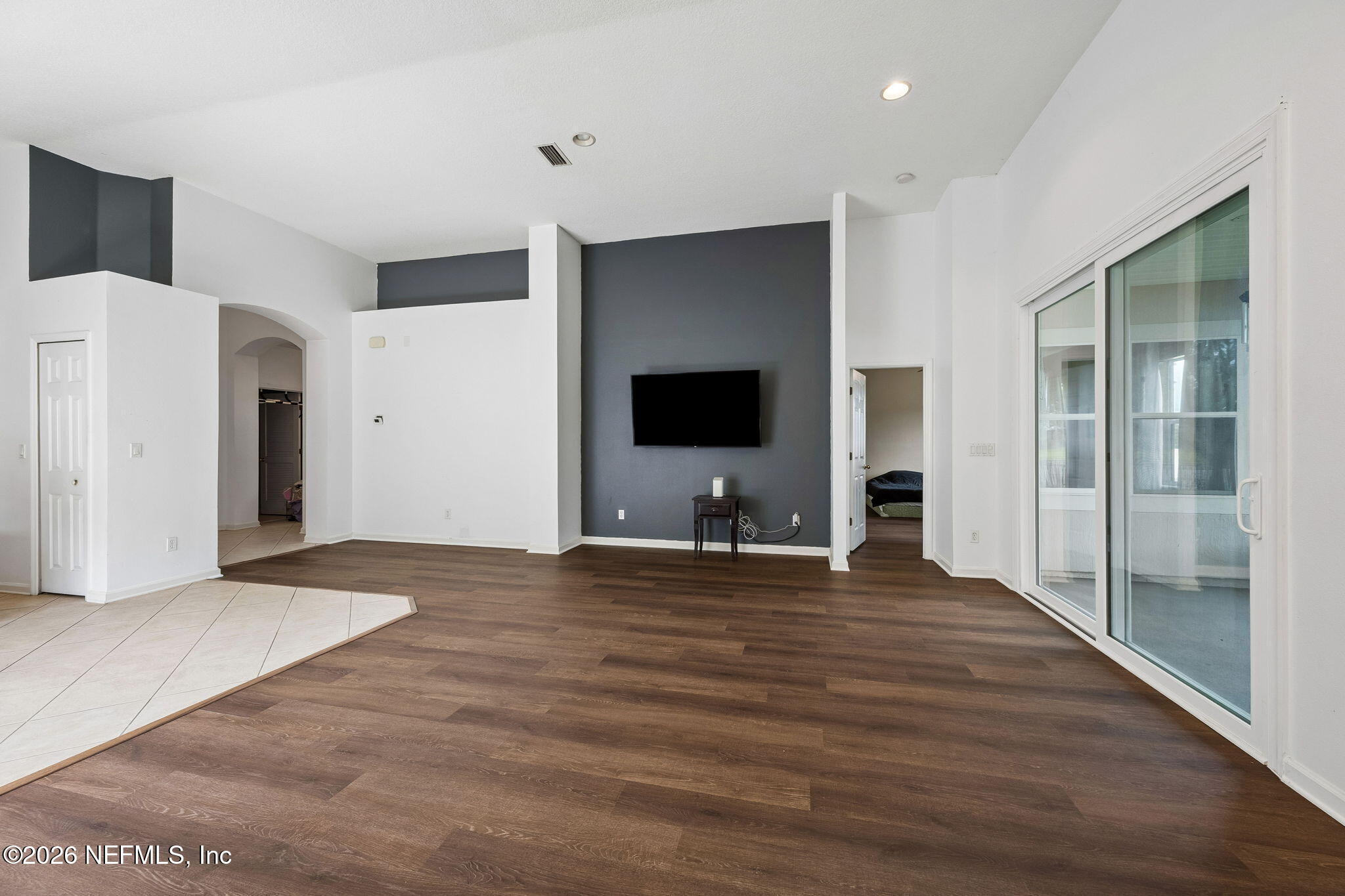5907 WIND CAVE Lane