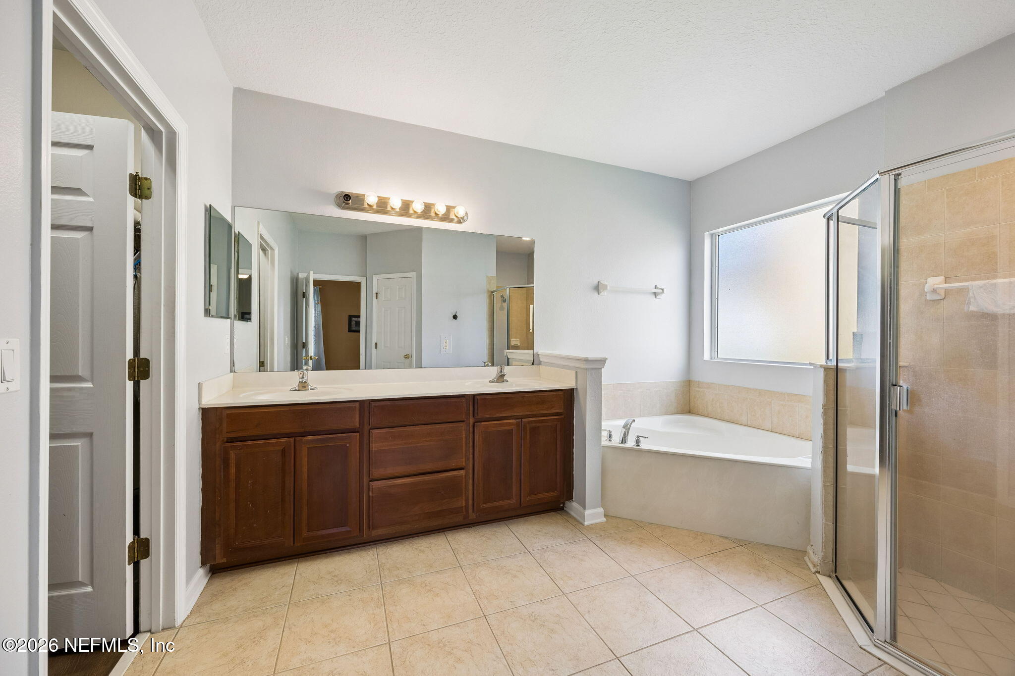 5907 WIND CAVE Lane
