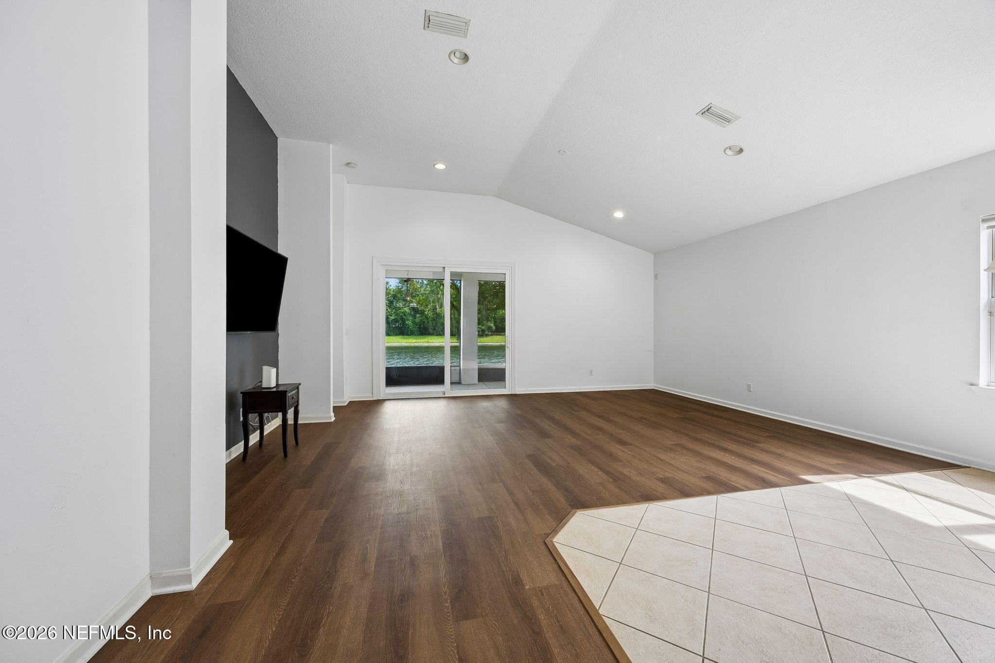 5907 WIND CAVE Lane