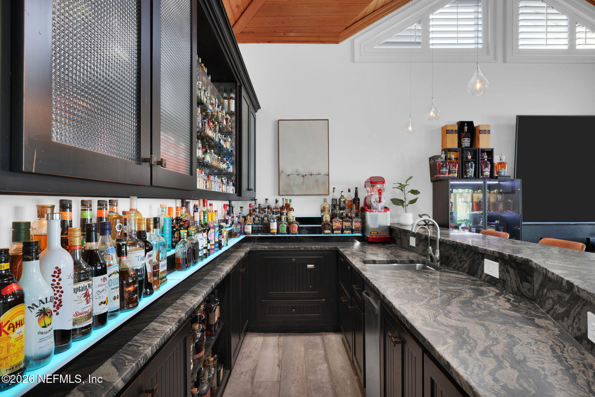 580 BROWARD Road