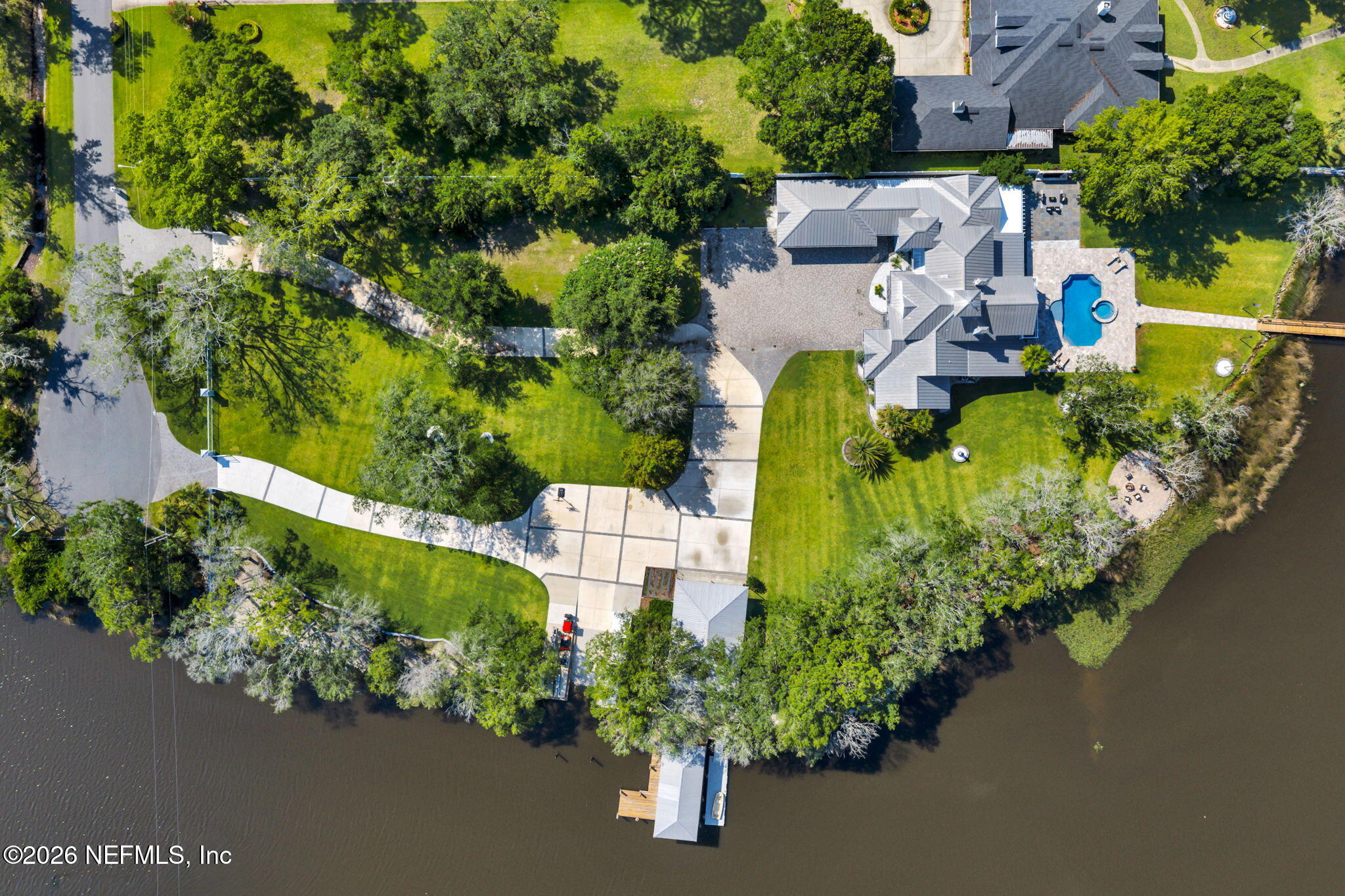 580 BROWARD Road