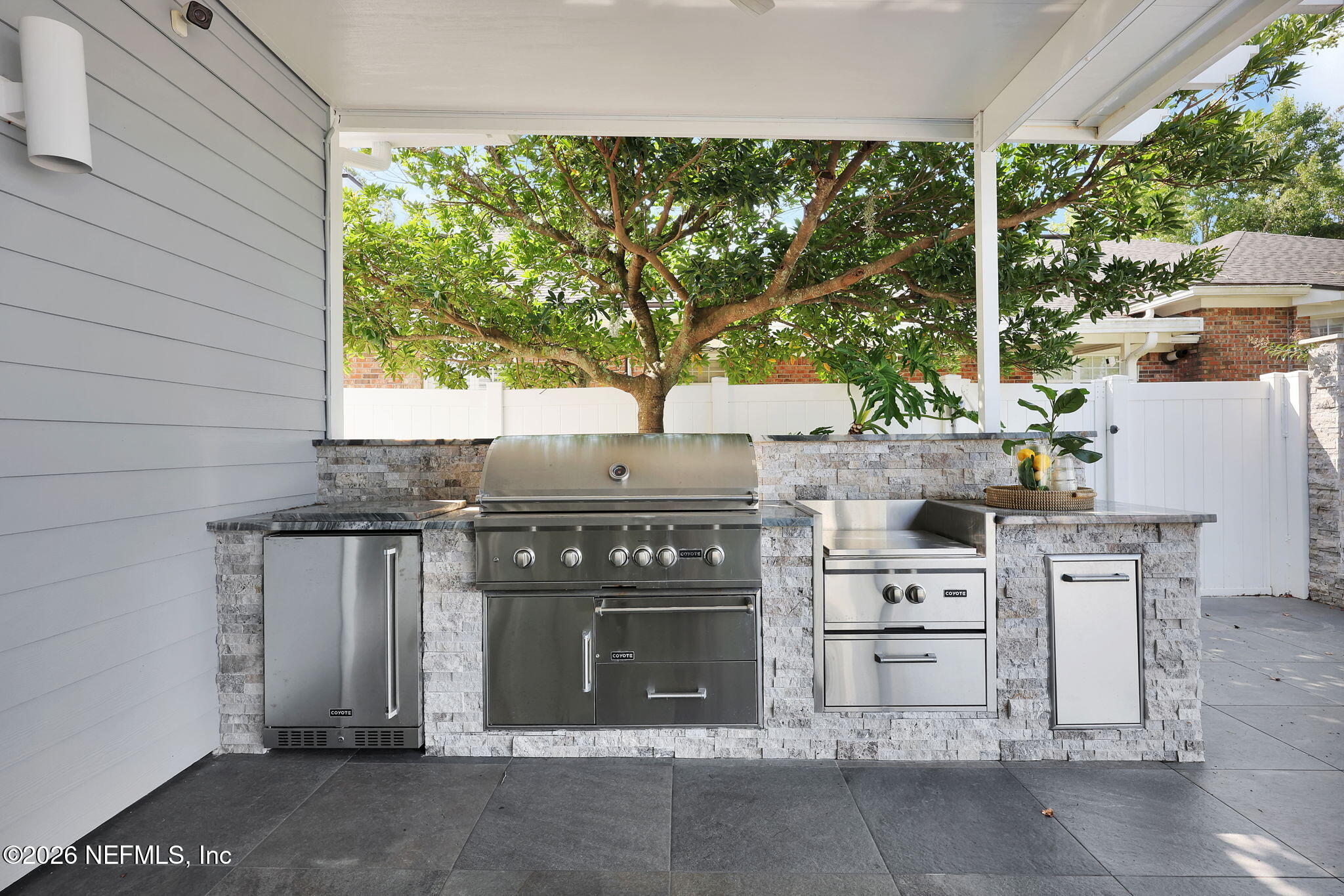 580 BROWARD Road