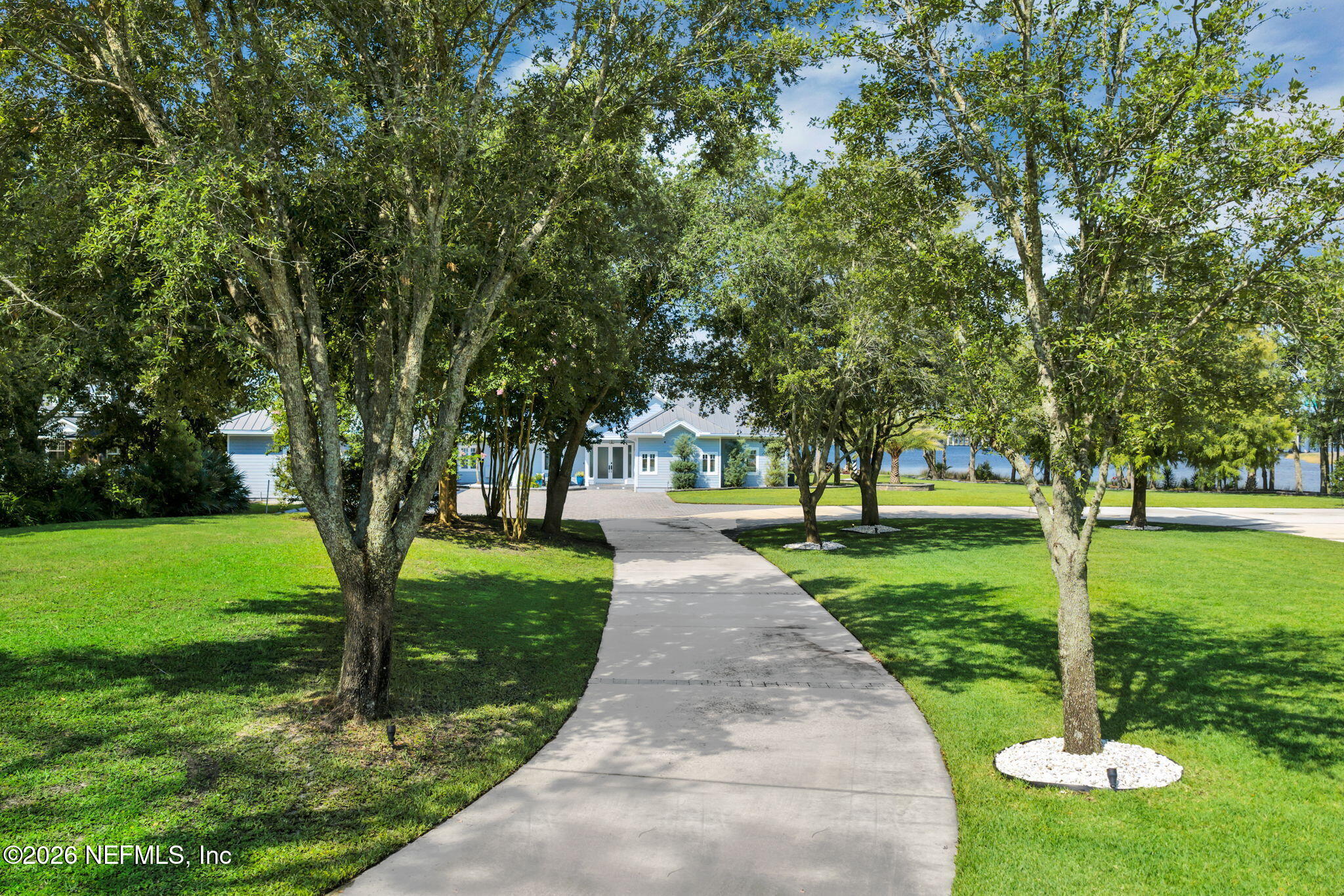 580 BROWARD Road