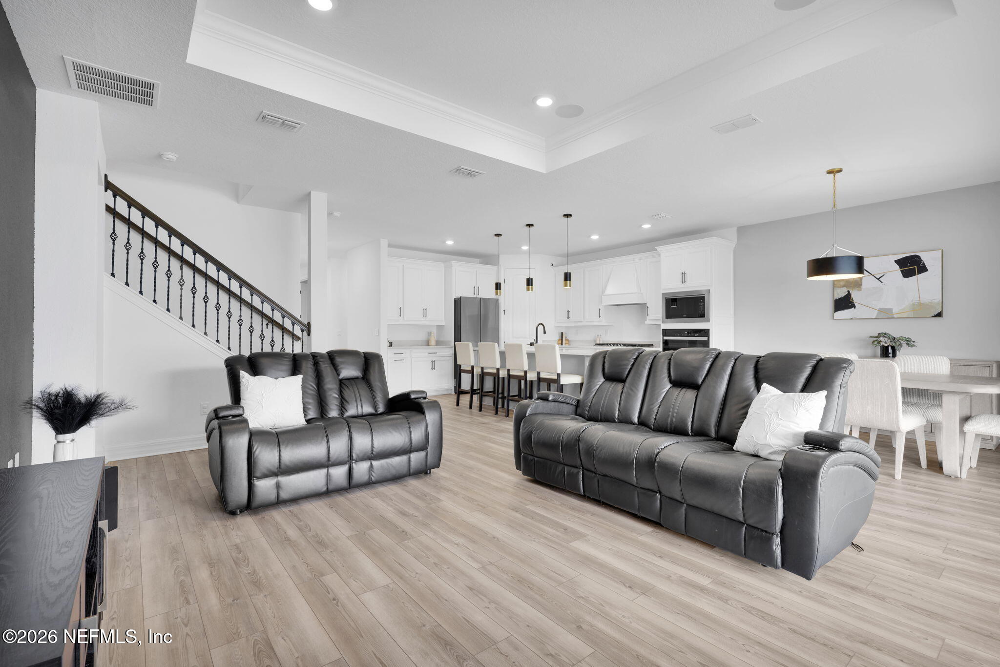 3432 KINDLEWOOD Drive