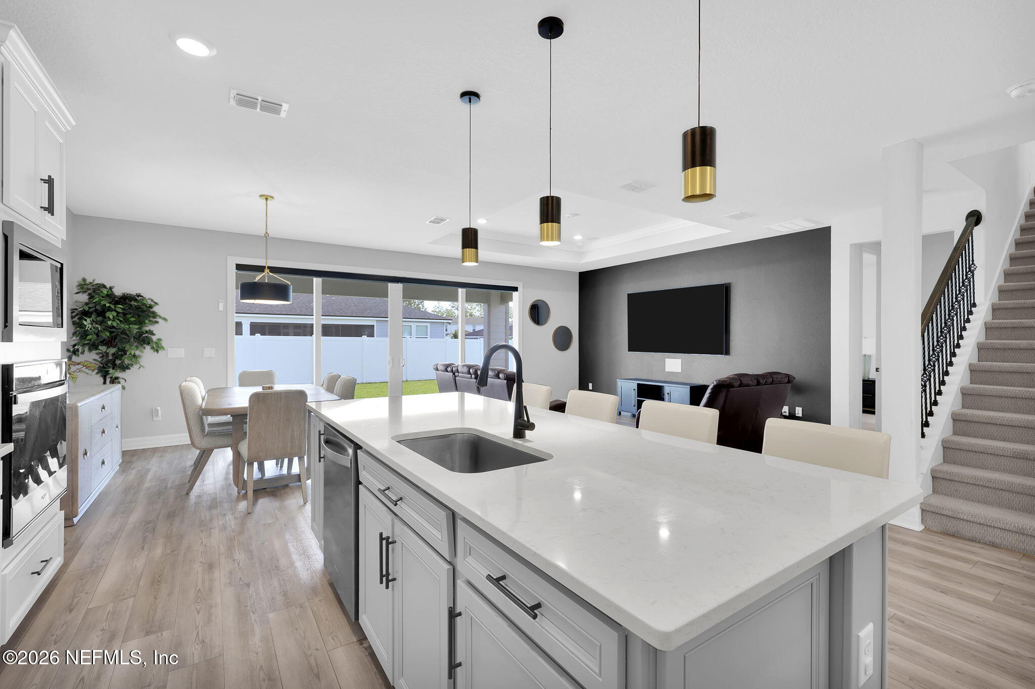 3432 KINDLEWOOD Drive