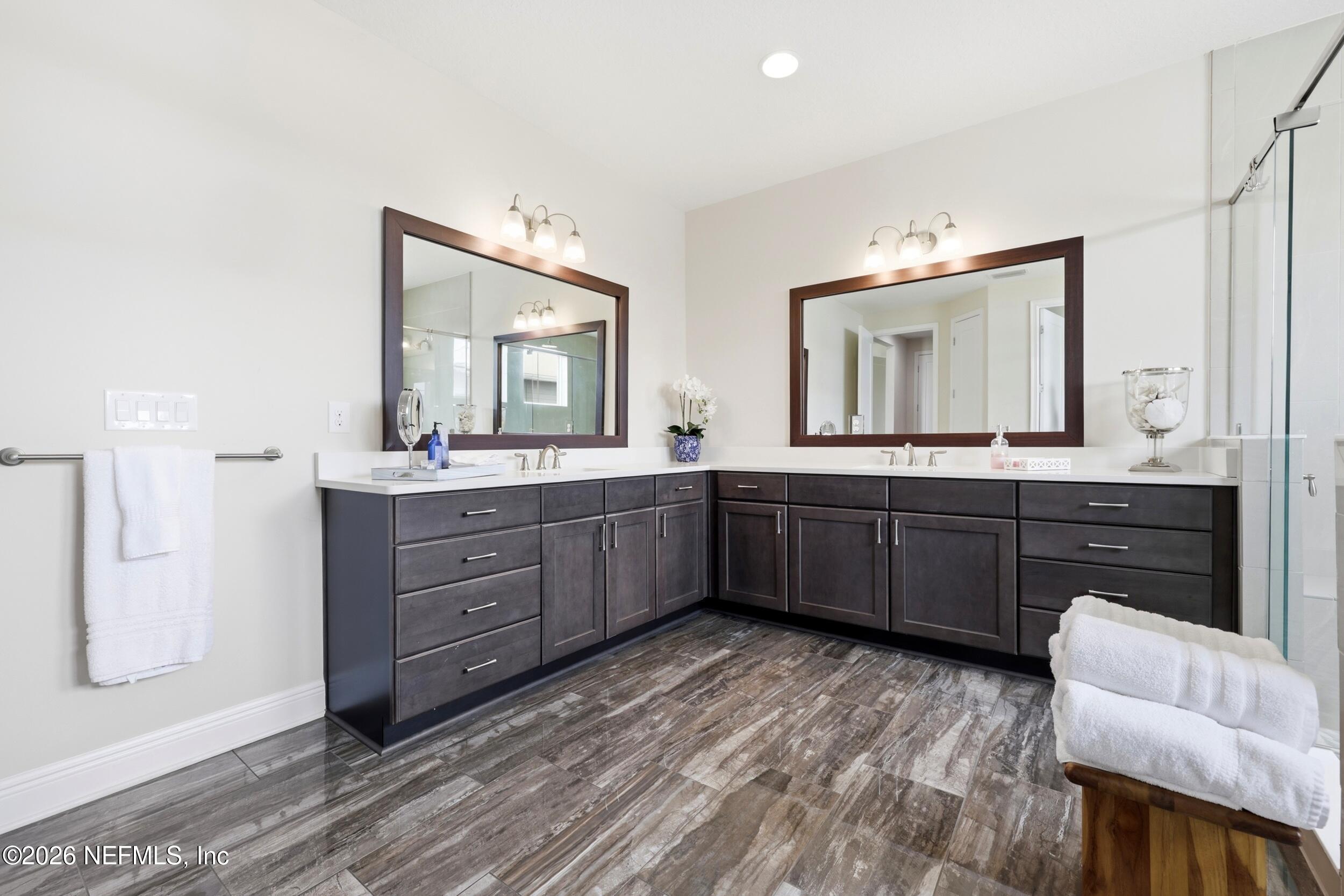 103 RUM RUNNER Way, St. Johns