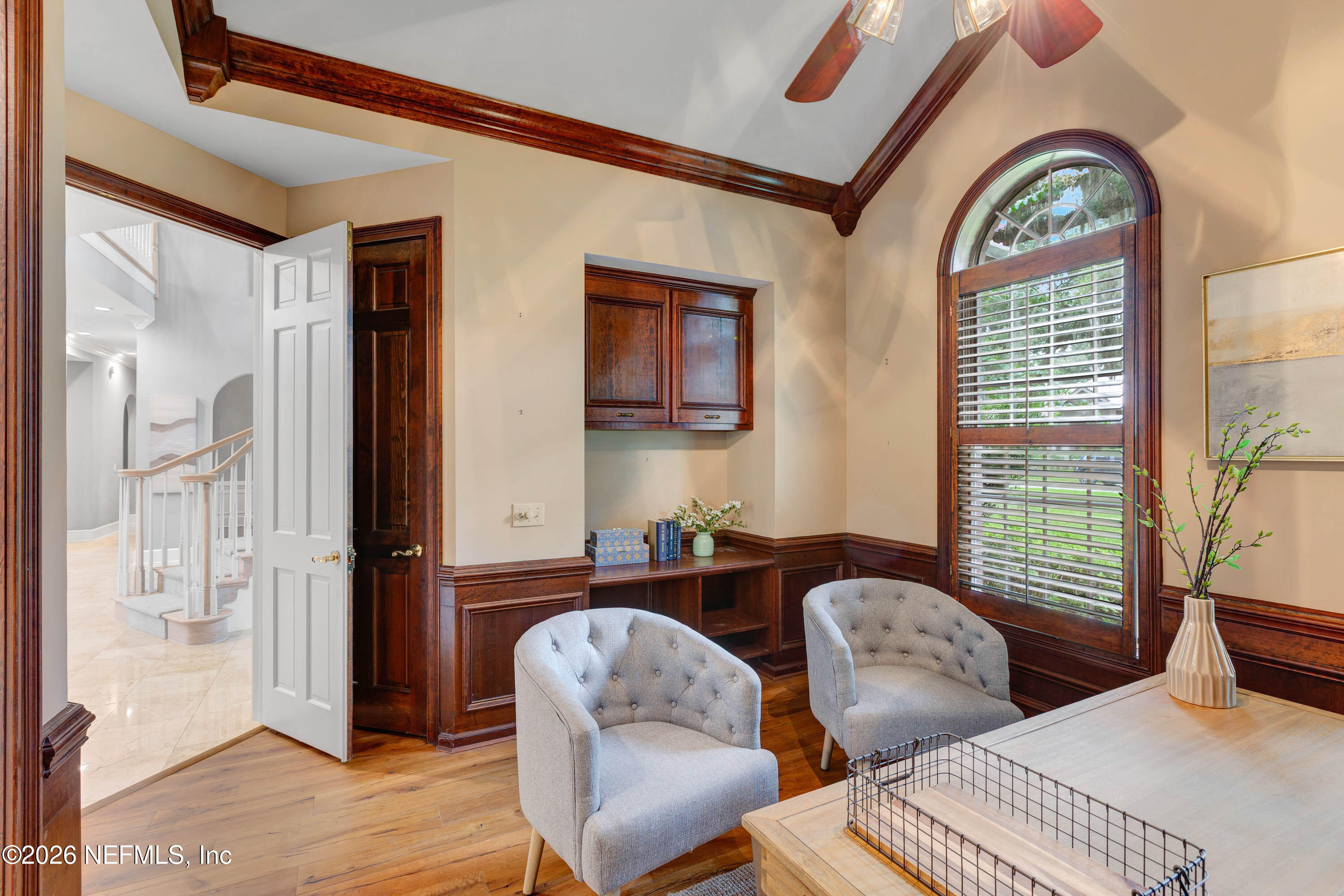 192 TWELVE OAKS Lane