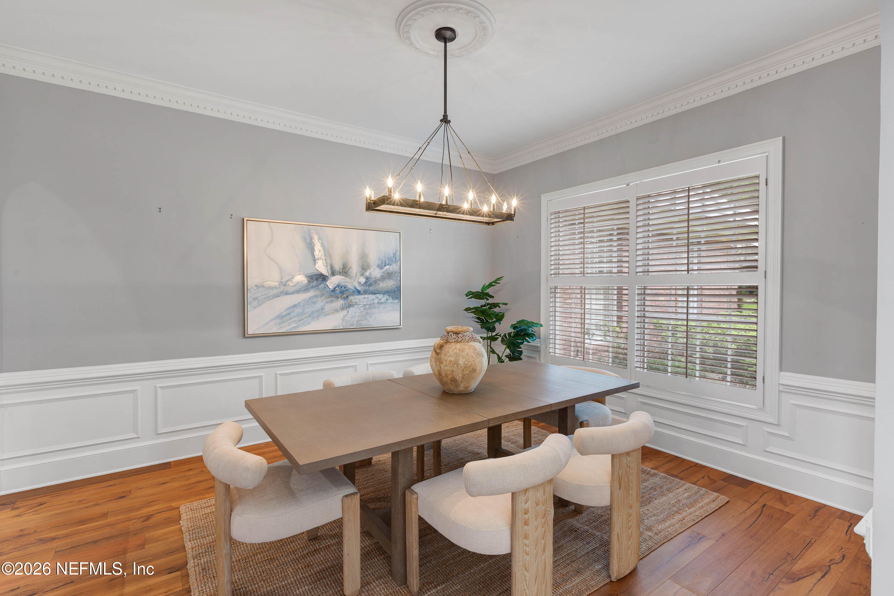 192 TWELVE OAKS Lane