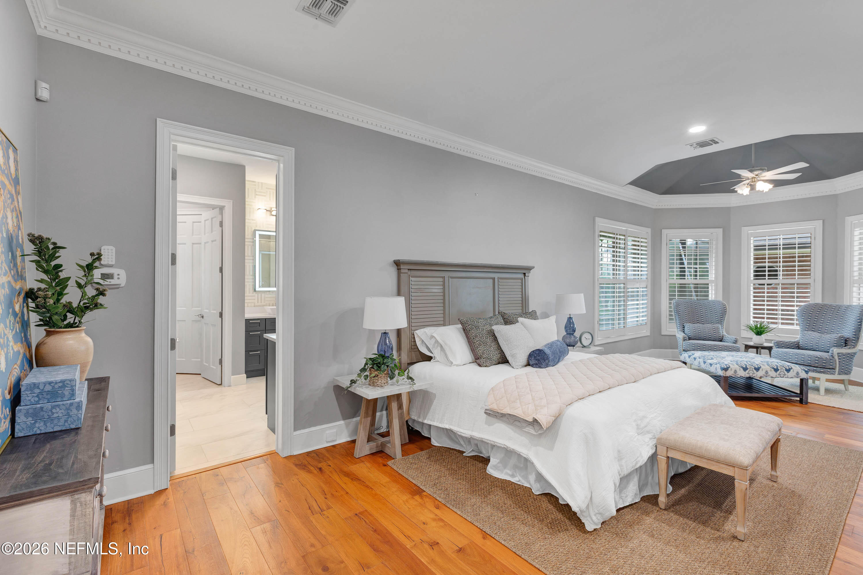 192 TWELVE OAKS Lane