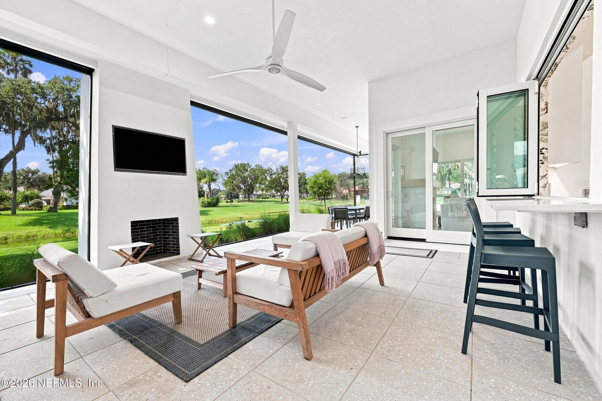109 CARRIAGE Court