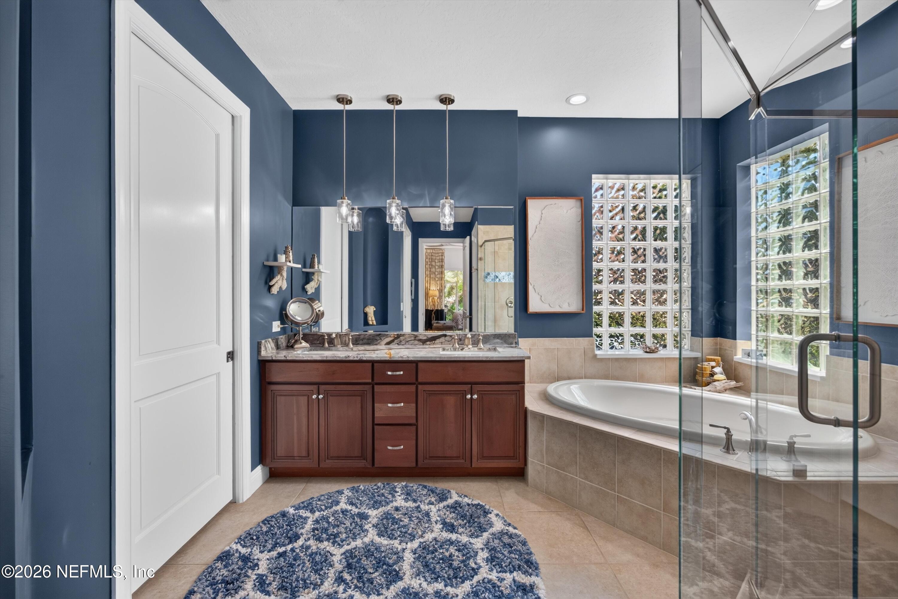 140 AVENUE DE LA MER 1701