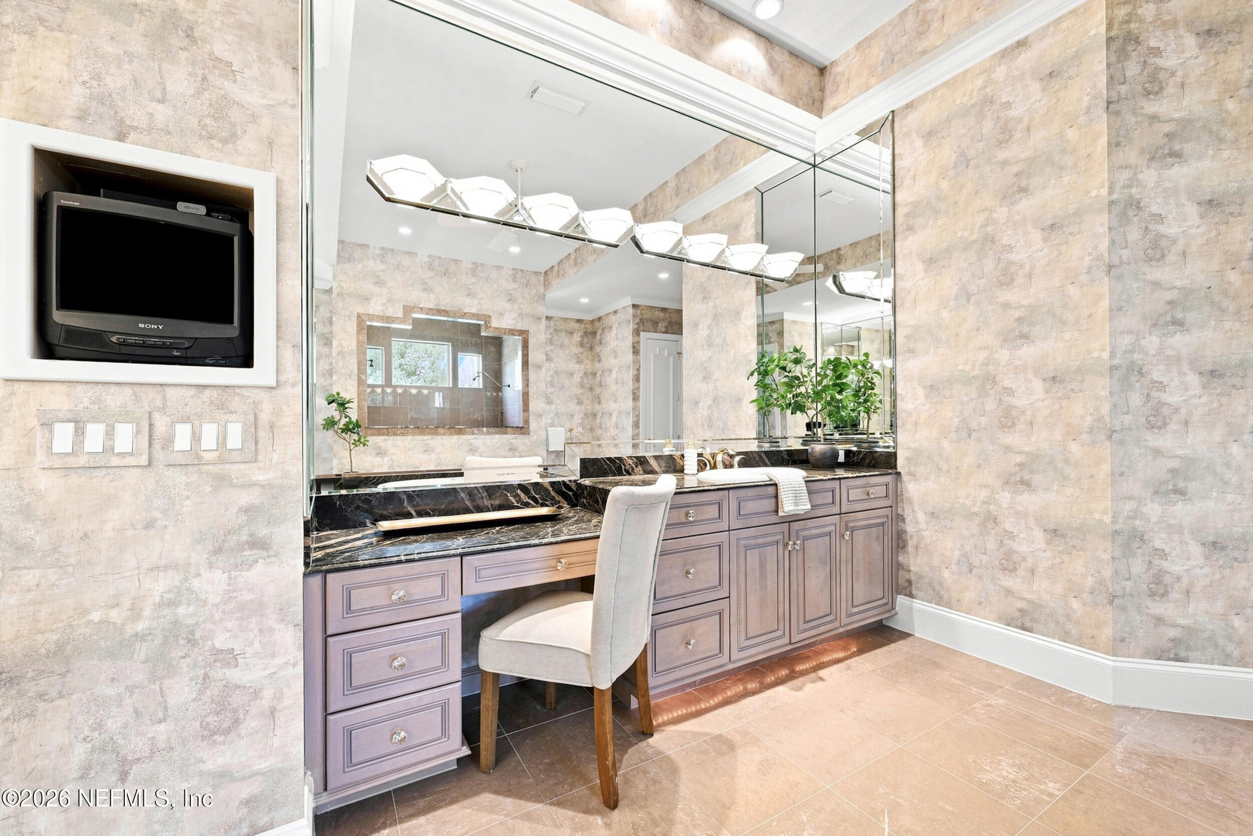 105 MIDDLETON Place