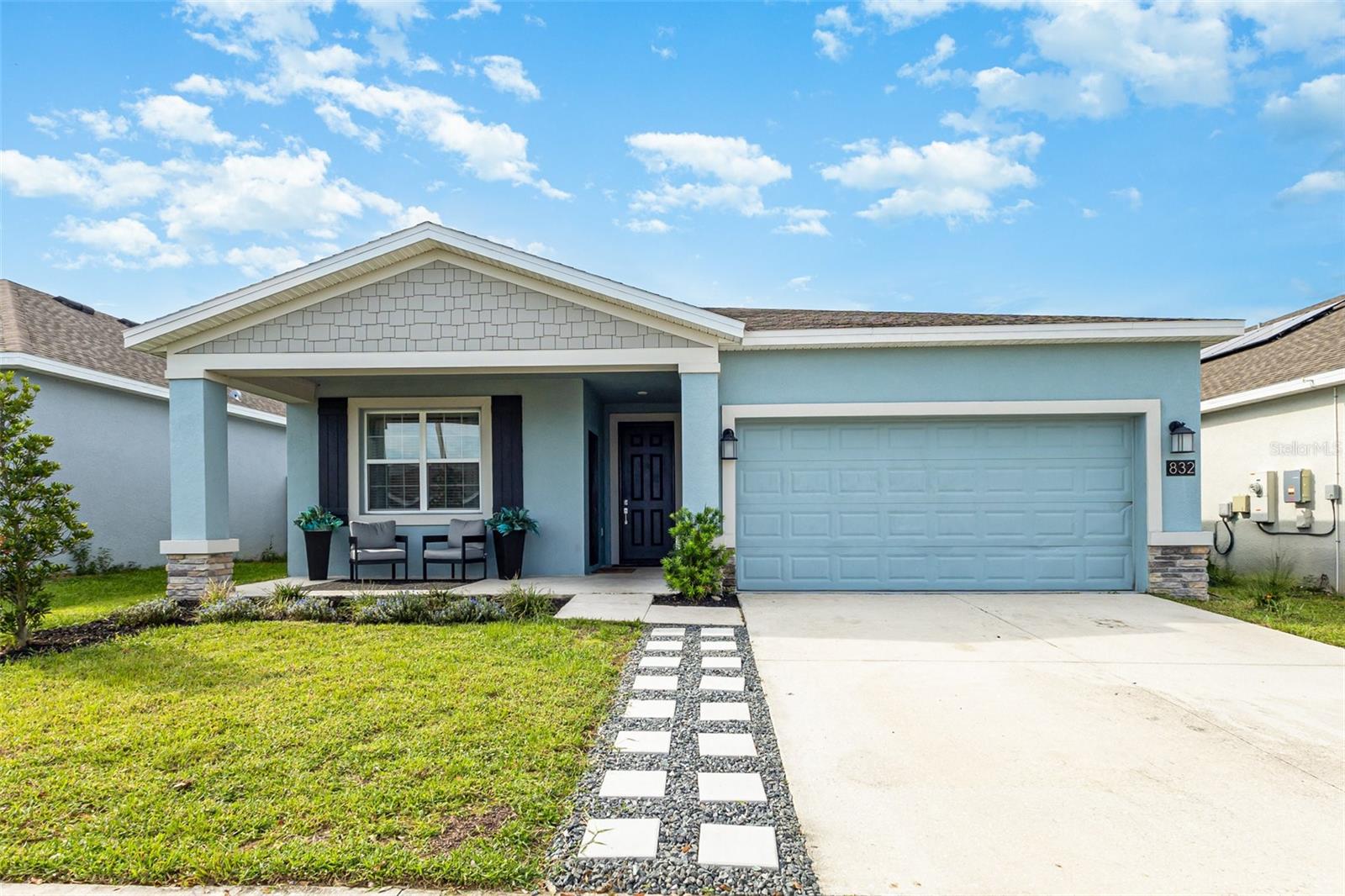 832 OFANTO WAY