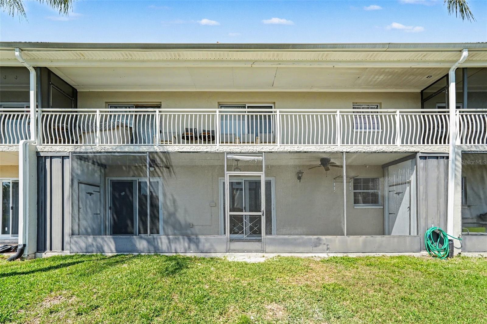 8828 BAY POINTE DR #104