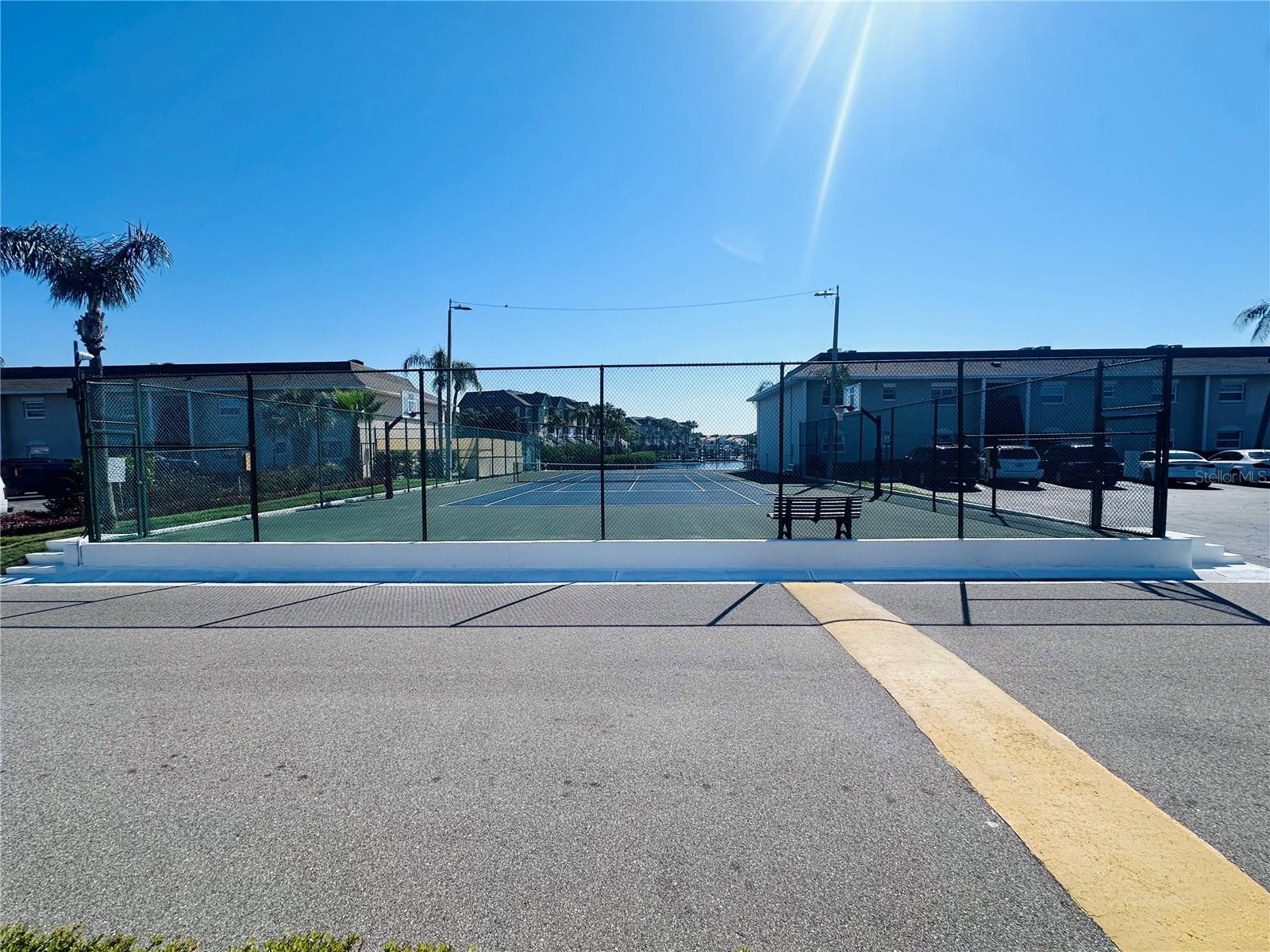 8828 BAY POINTE DR #104