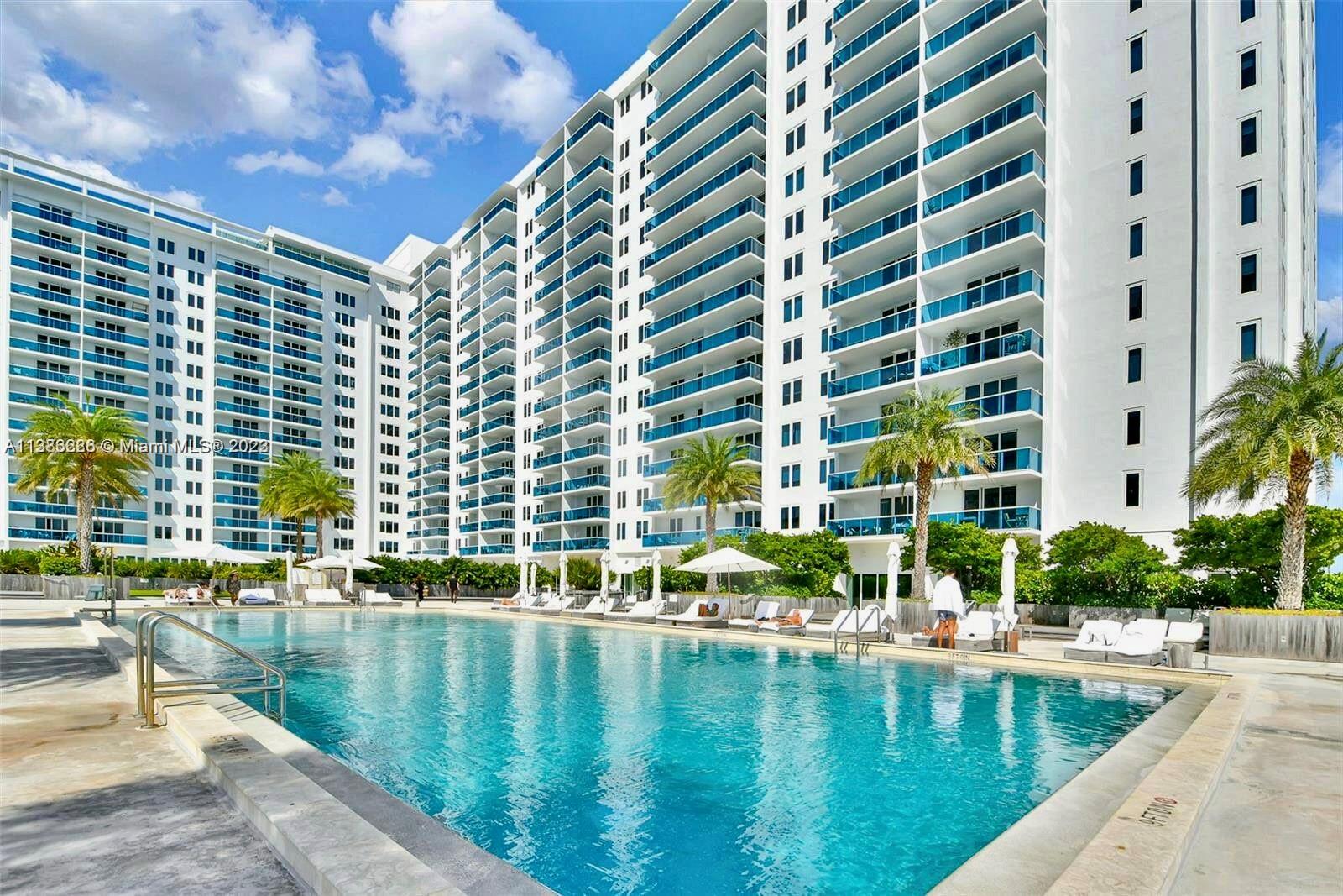 2301 Collins Ave # 1630