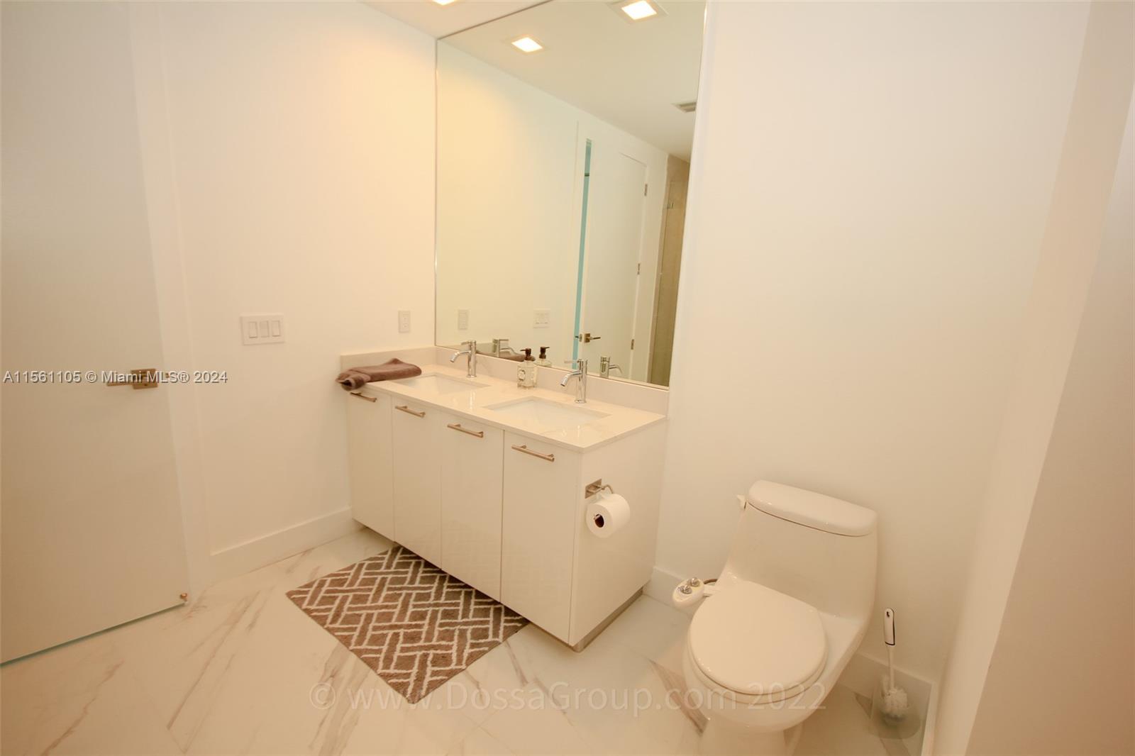 950 Brickell Bay Dr # 4406